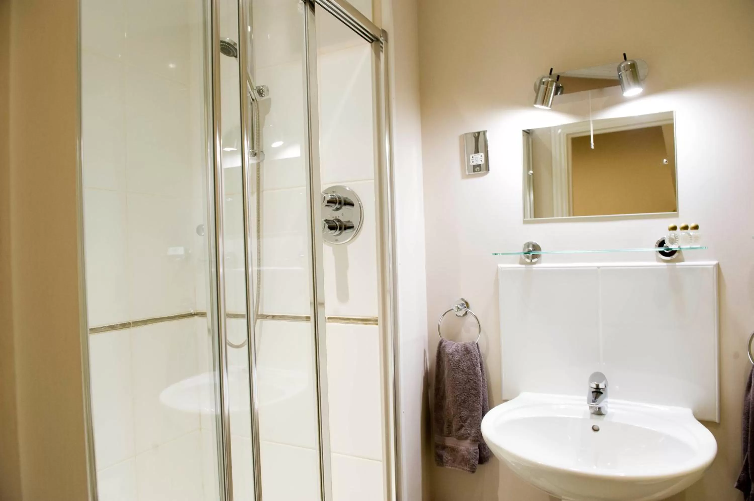 Rose and Crown Hotel