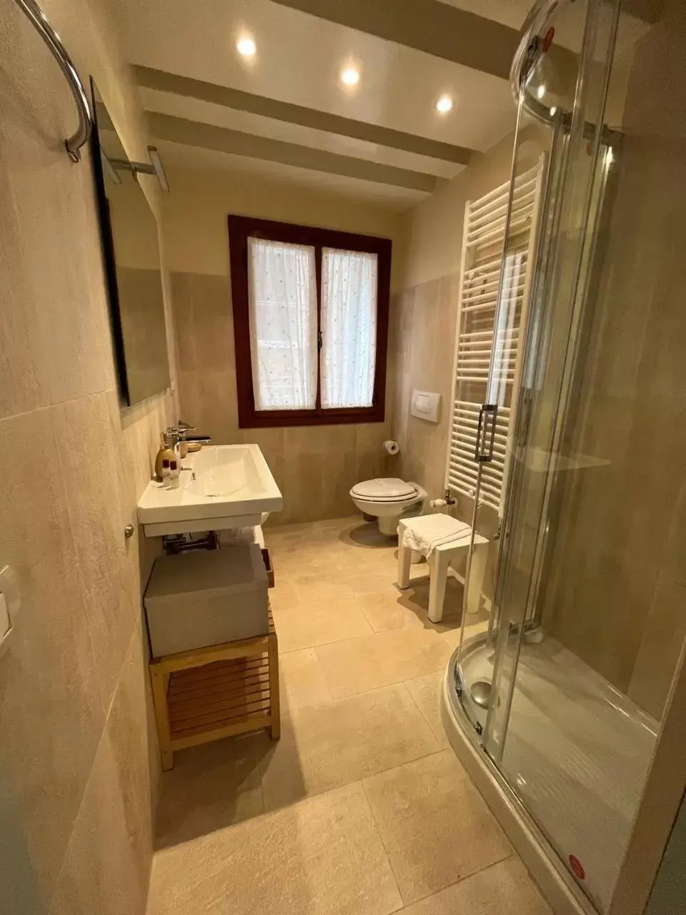 Shower, Bathroom in Corte del Doge di Rialto