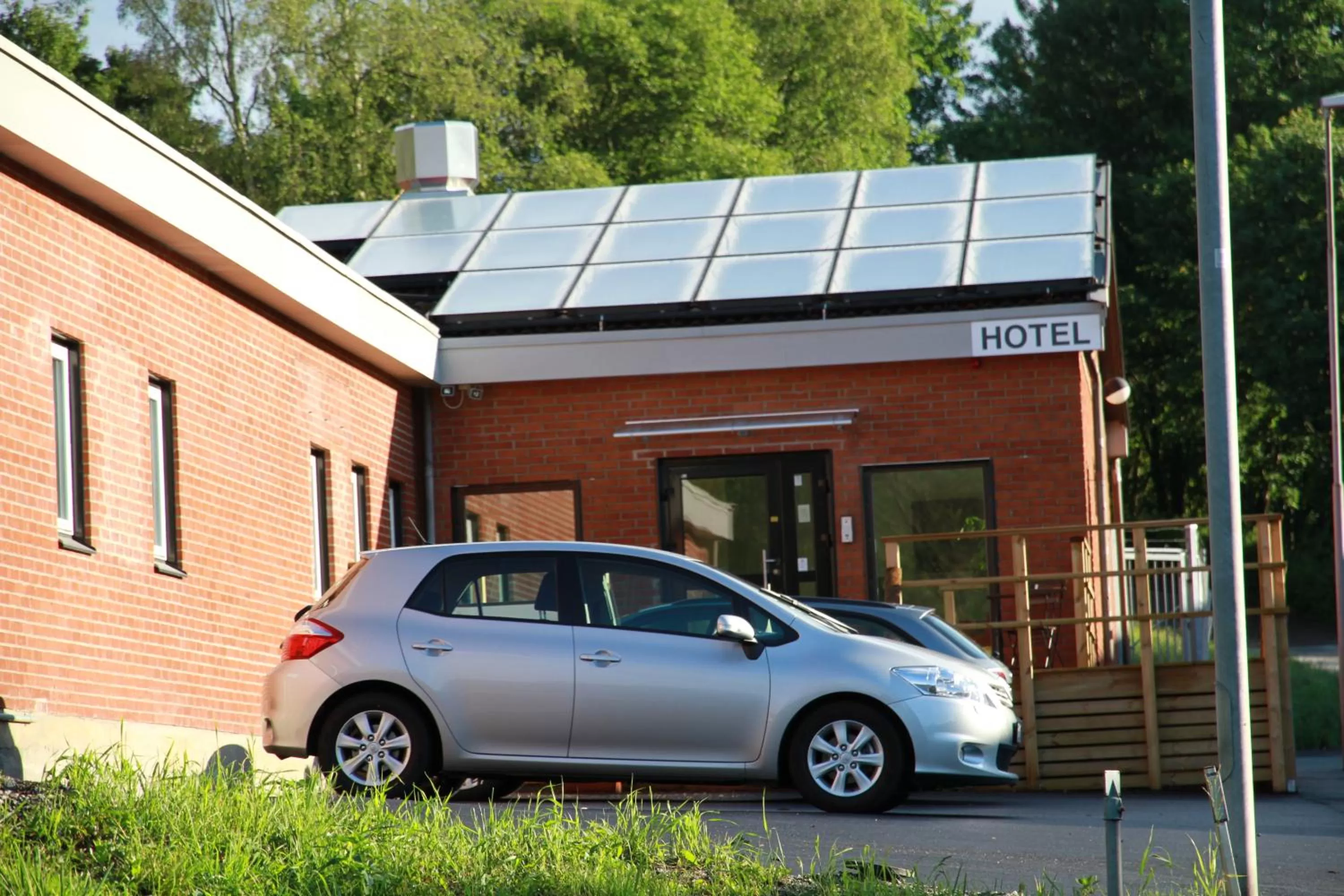 Facade/entrance in Flygplatshotellet