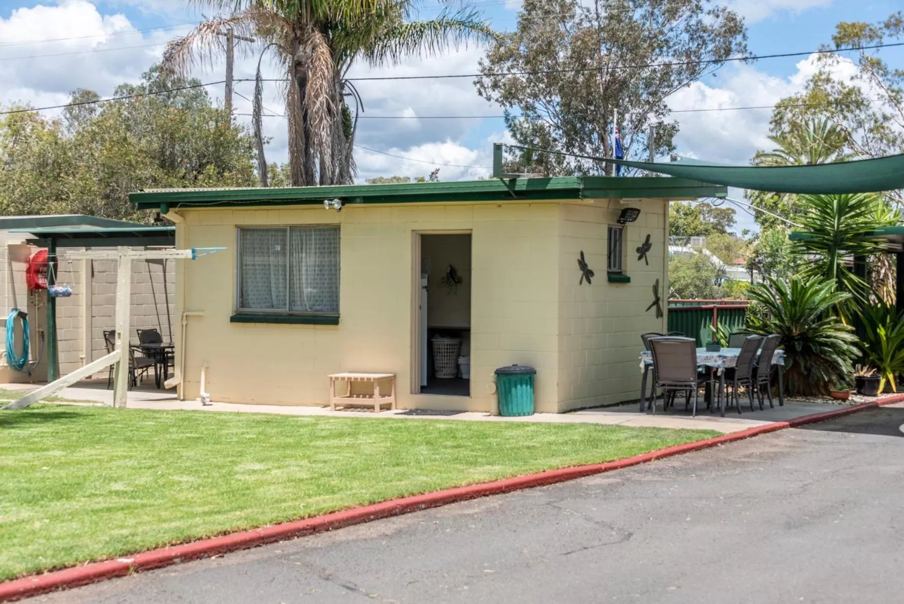 Garden view in Roma Motel