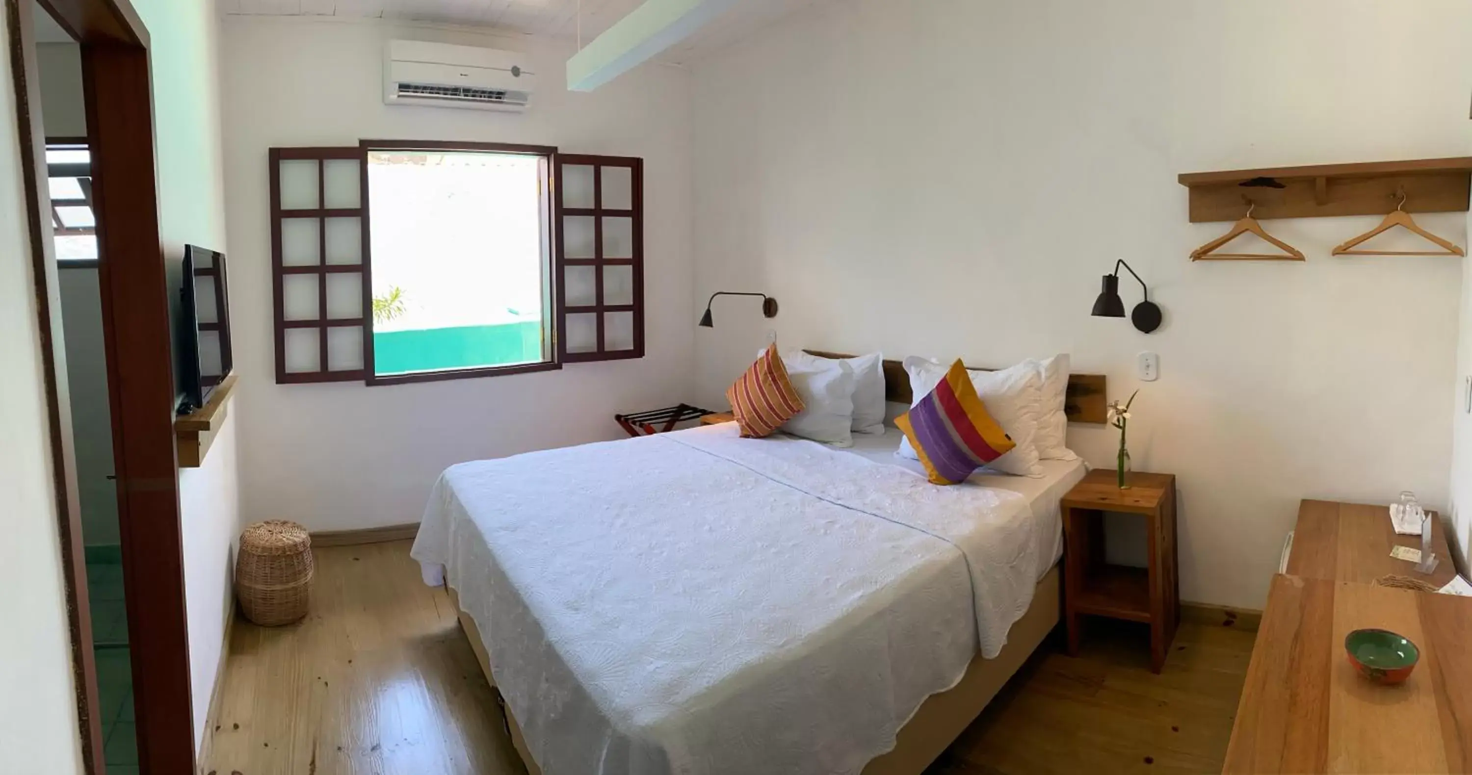 Large Double or Twin Room - single occupancy in Green 53 Boutique Hotel Large Double or Twin Room - single occupancy in Green 53 Boutique Hotel