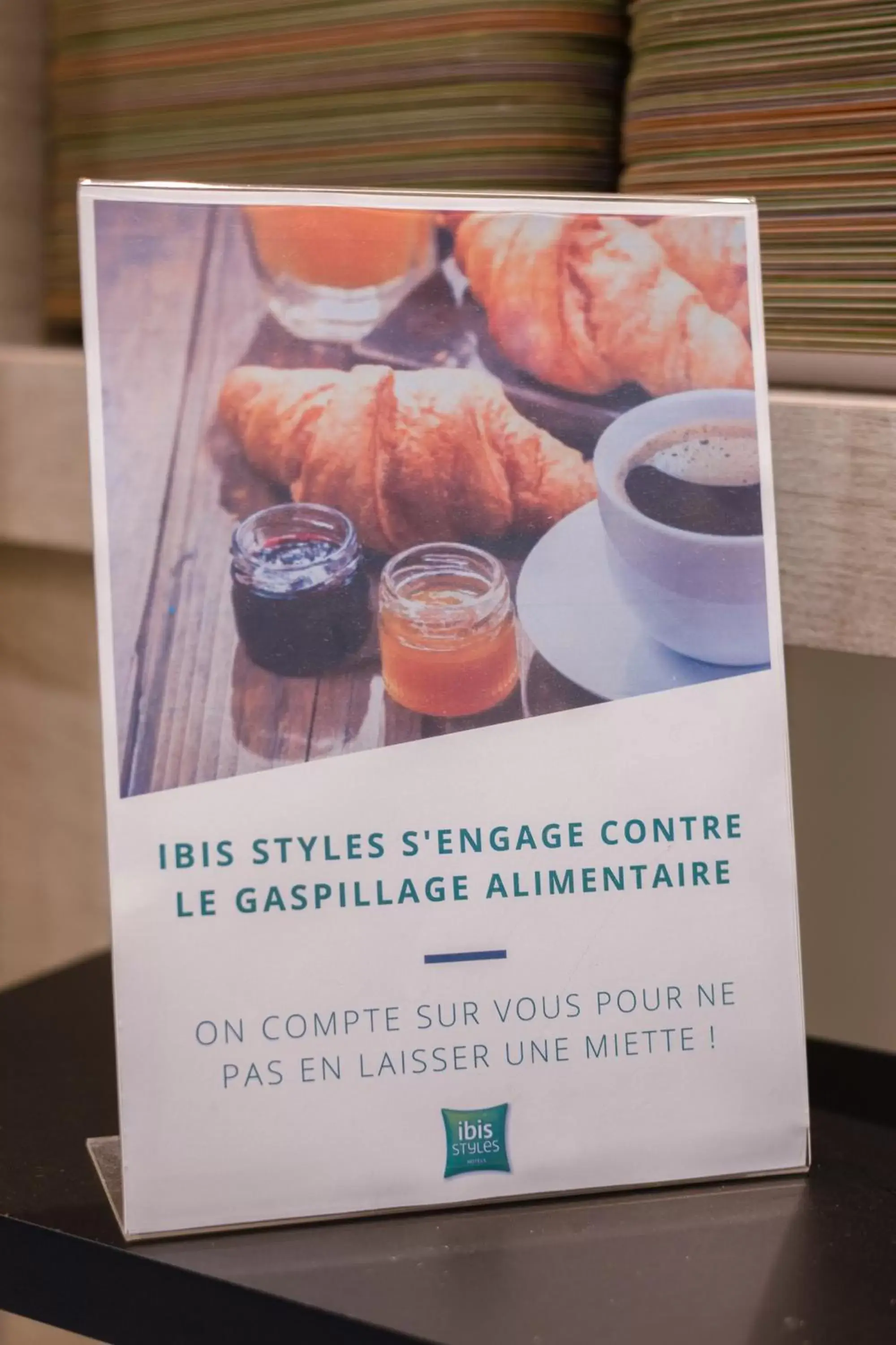 Restaurant/places to eat in ibis Styles La Rochelle Centre