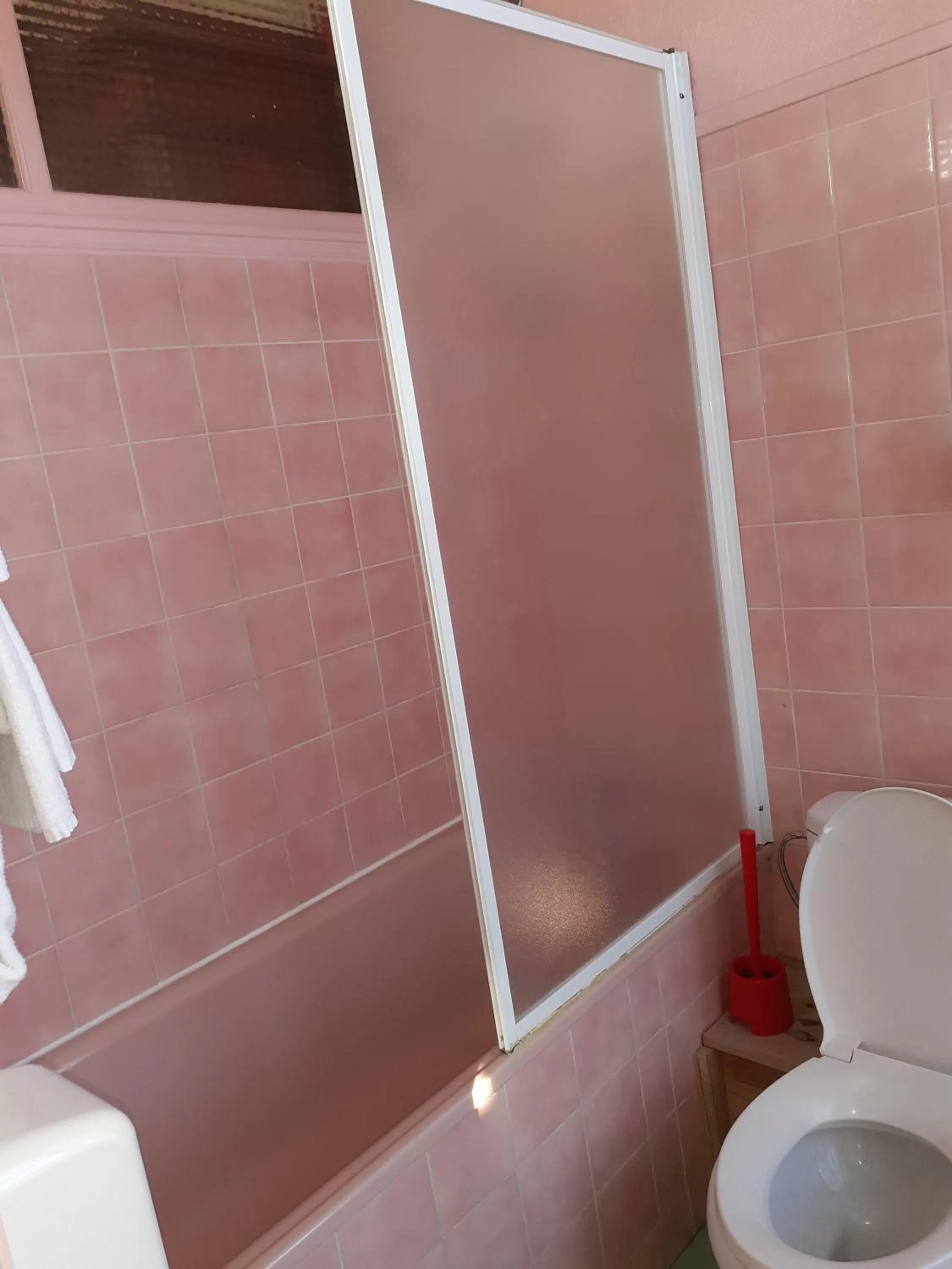 Bathroom in Hotel du chateau blanc