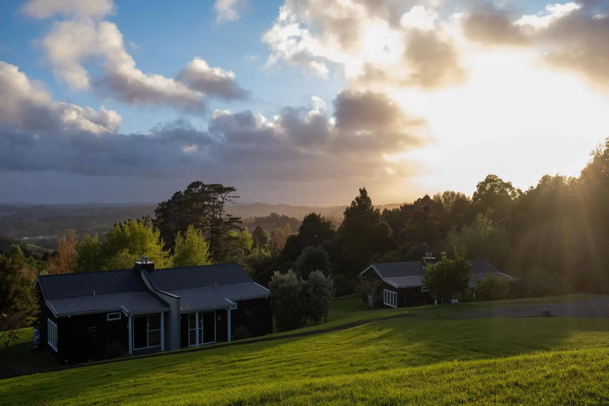 Property Building in Woodhouse Mountain Lodge