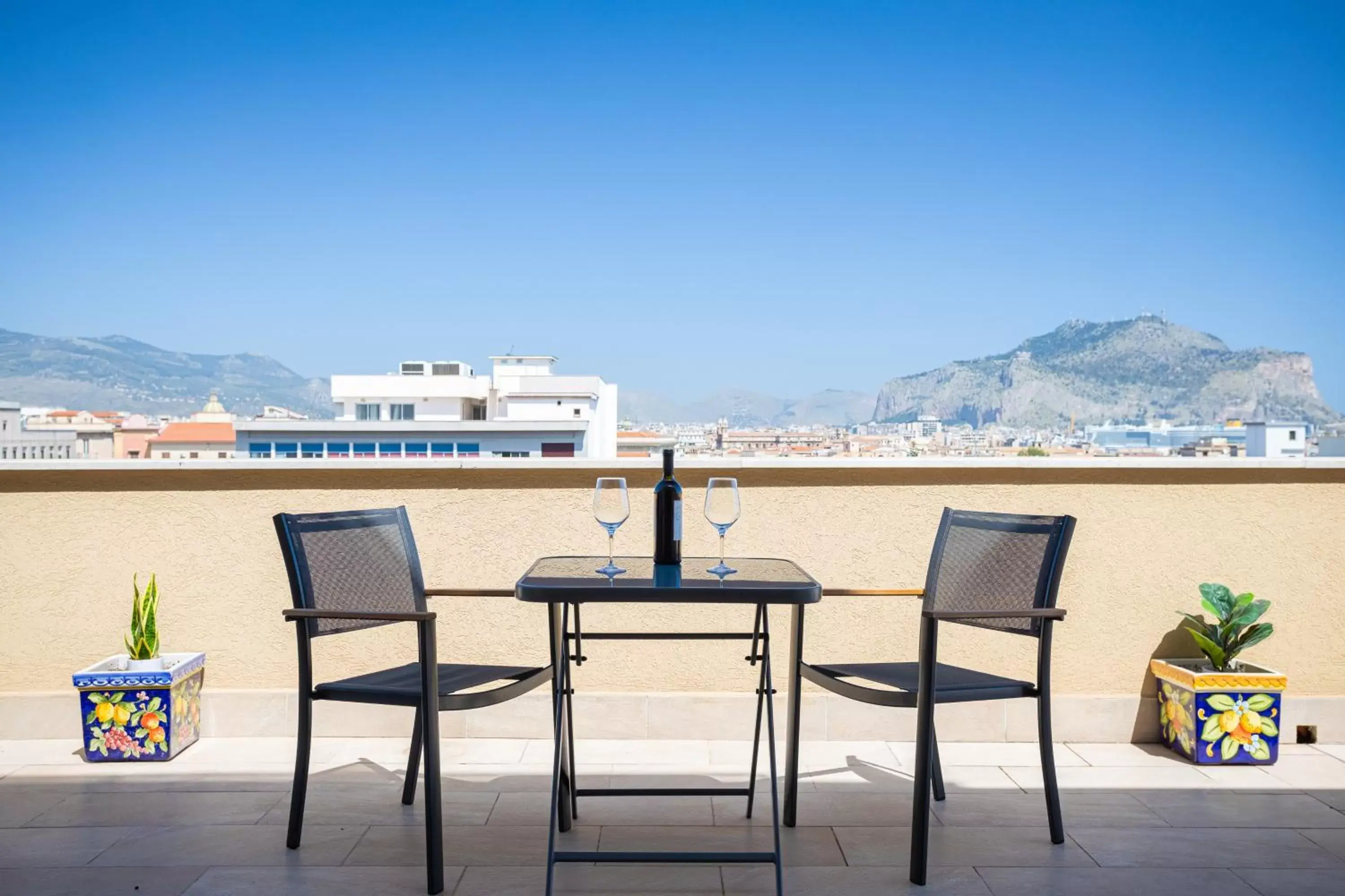 Balcony/Terrace in Palermo Blu - Multi Suite