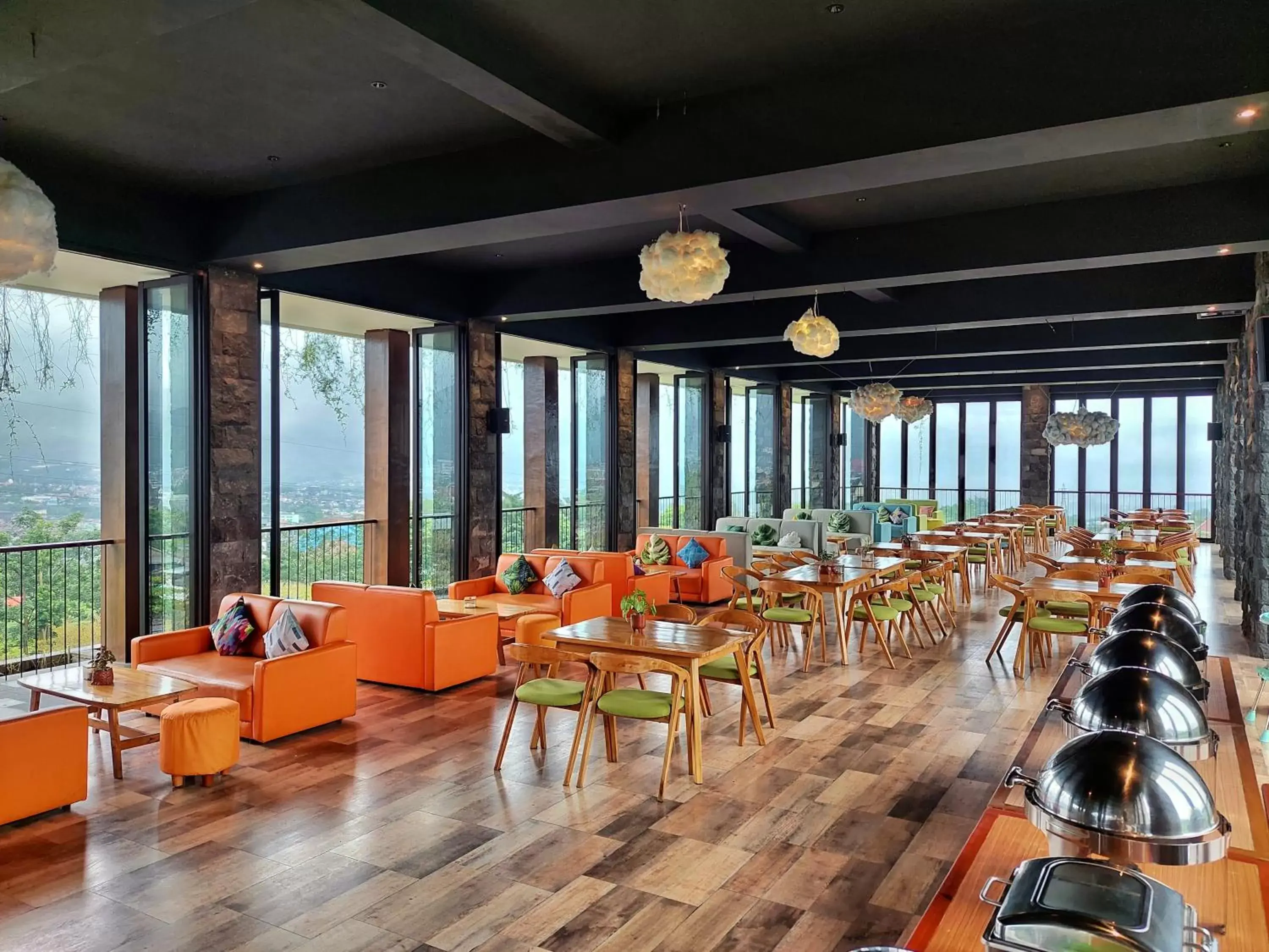 Restaurant/places to eat in The Batu Hotel & Villas Restaurant/places to eat in The Batu Hotel & Villas