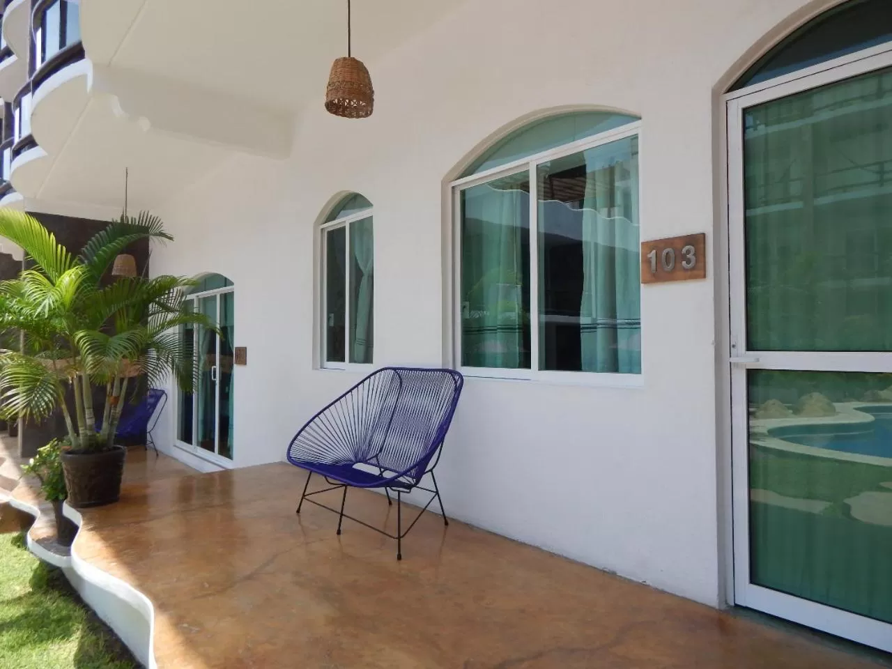 Facade/entrance in Hotel Rockaway