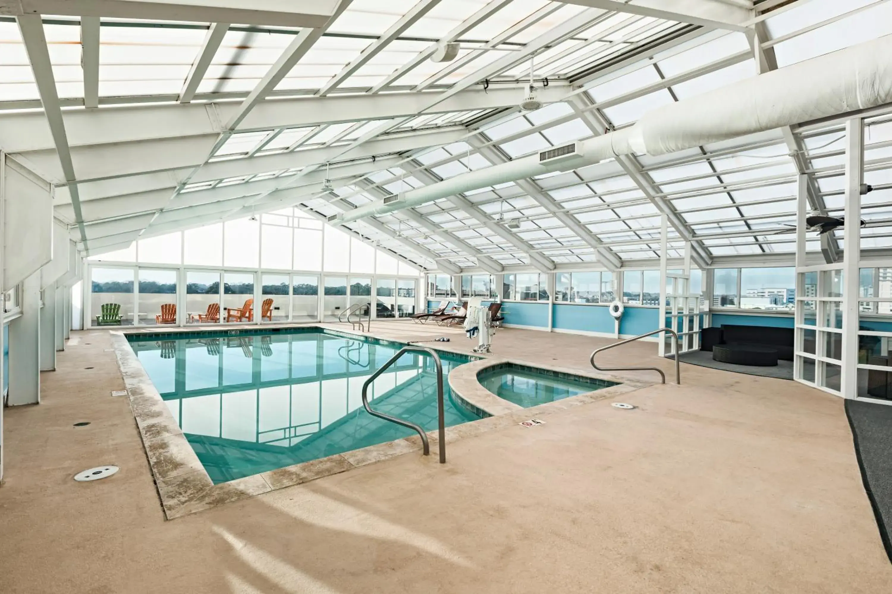 Swimming Pool in Ocean Sands Resort