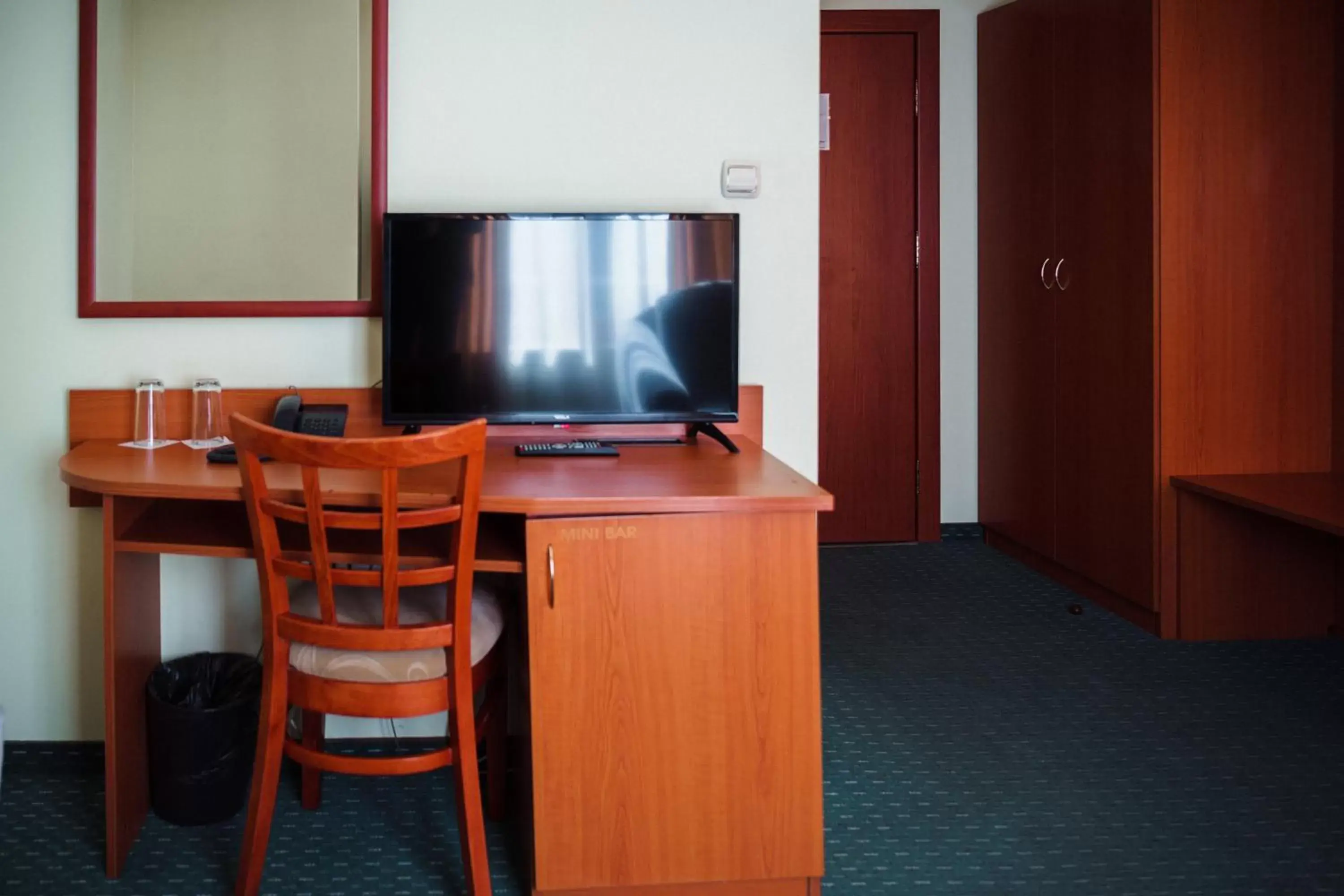 Photo of the whole room, TV/Entertainment Center in Dionis Hotel