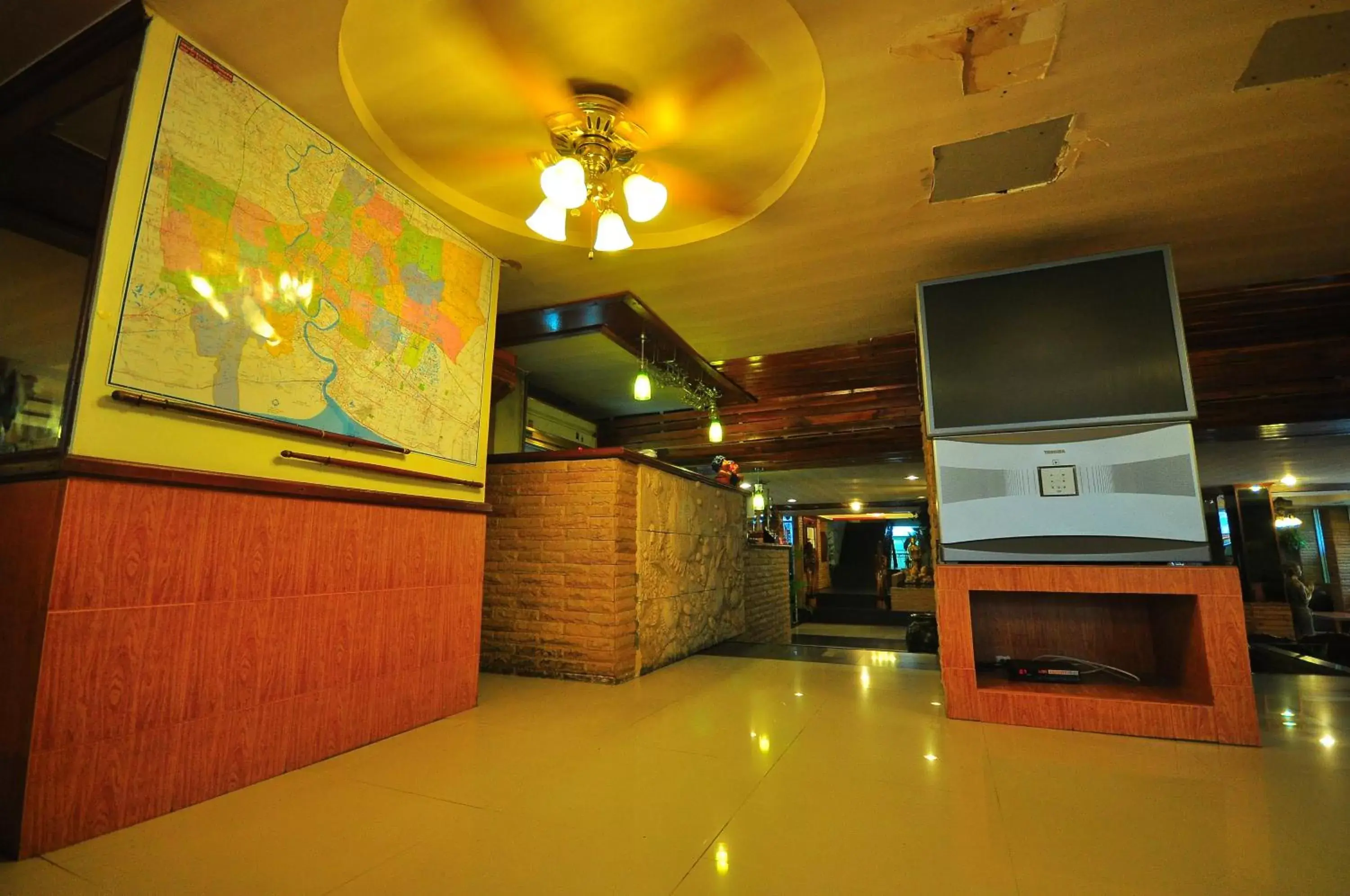 Lobby or reception, TV/Entertainment Center in Sathorn Saint View Serviced Apartment