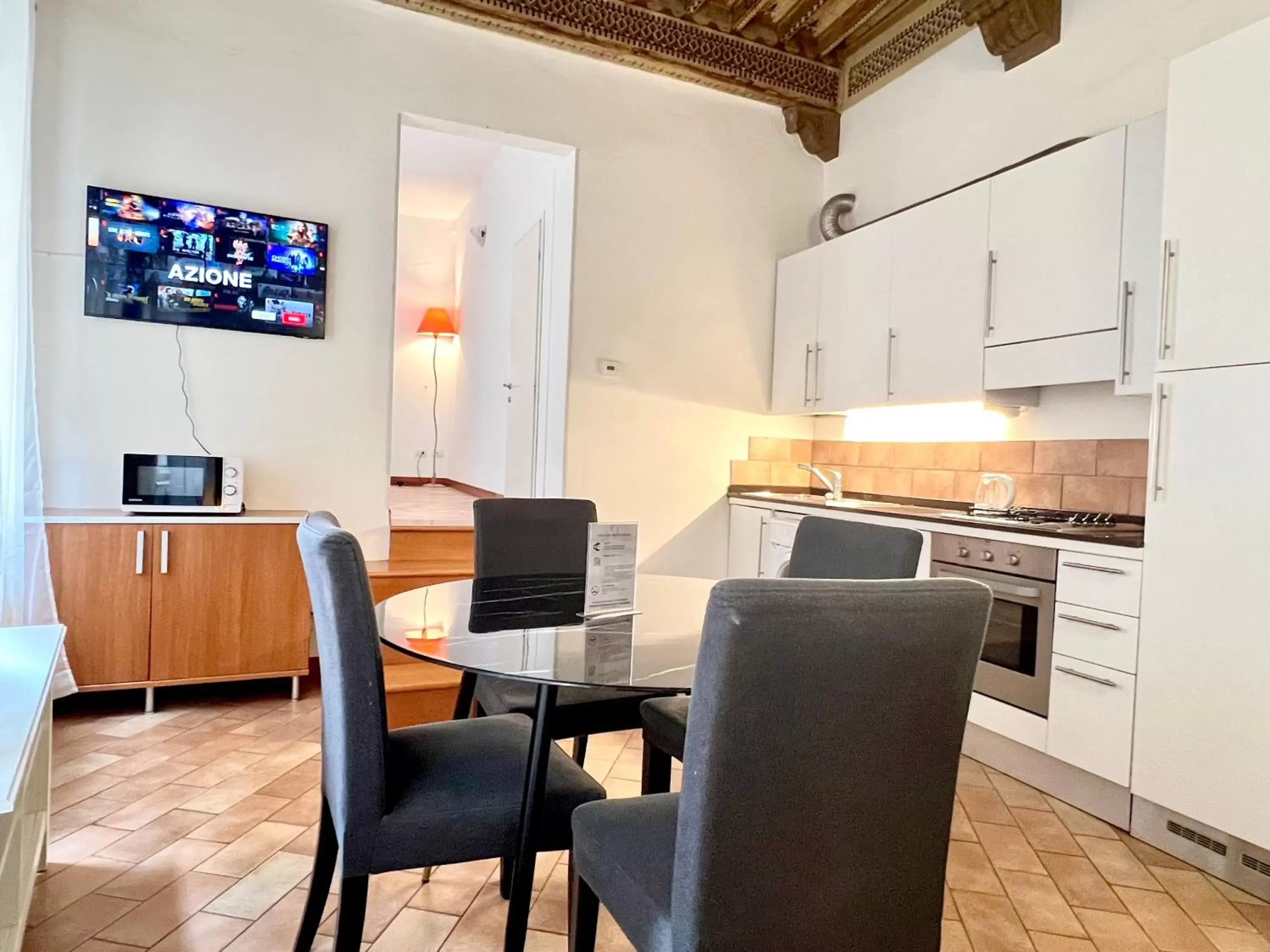 Dining Area in GH Paradiso - Apartments