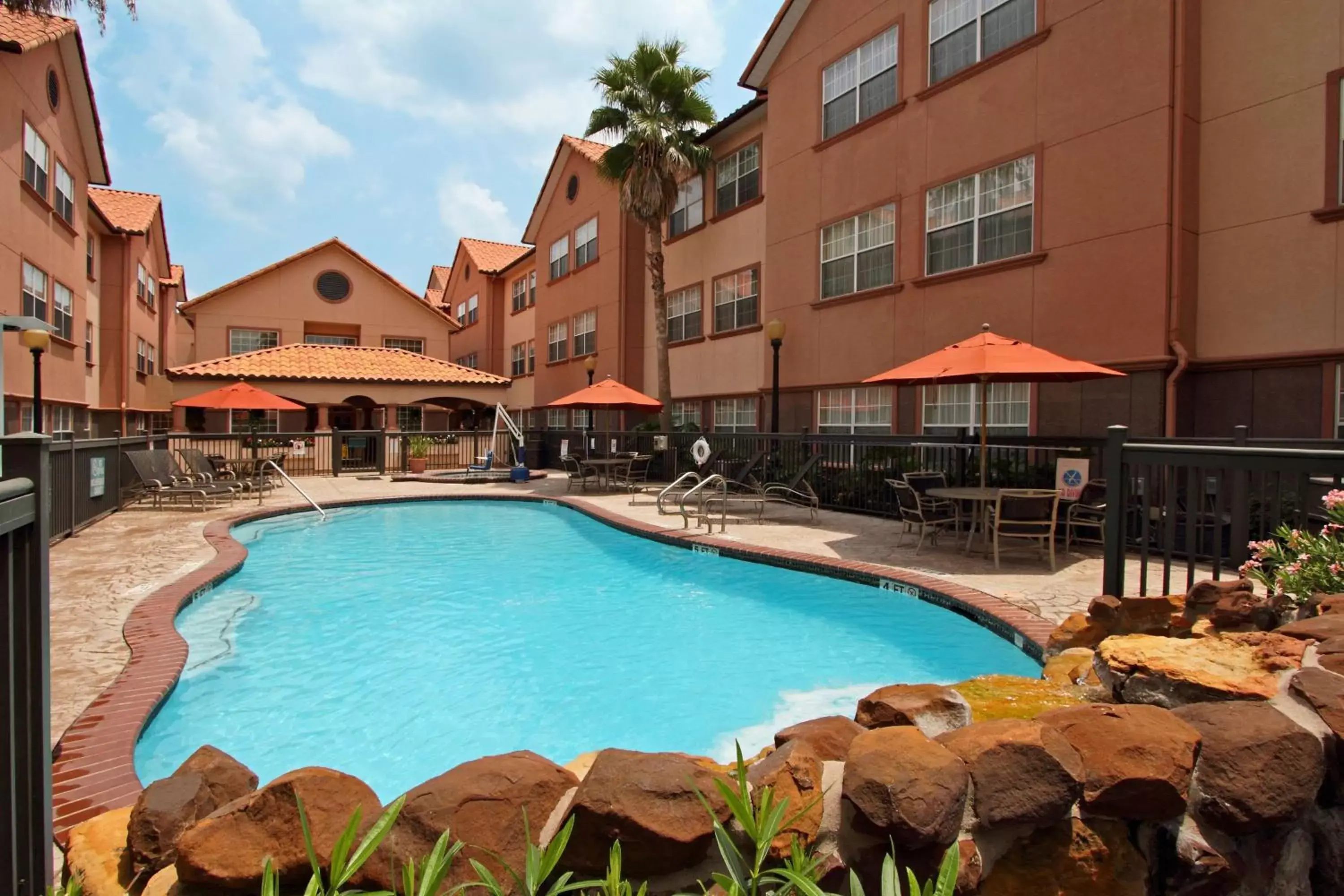 Pool view, Swimming Pool in Homewood Suites by Hilton Houston-Woodlands-Shenandoah