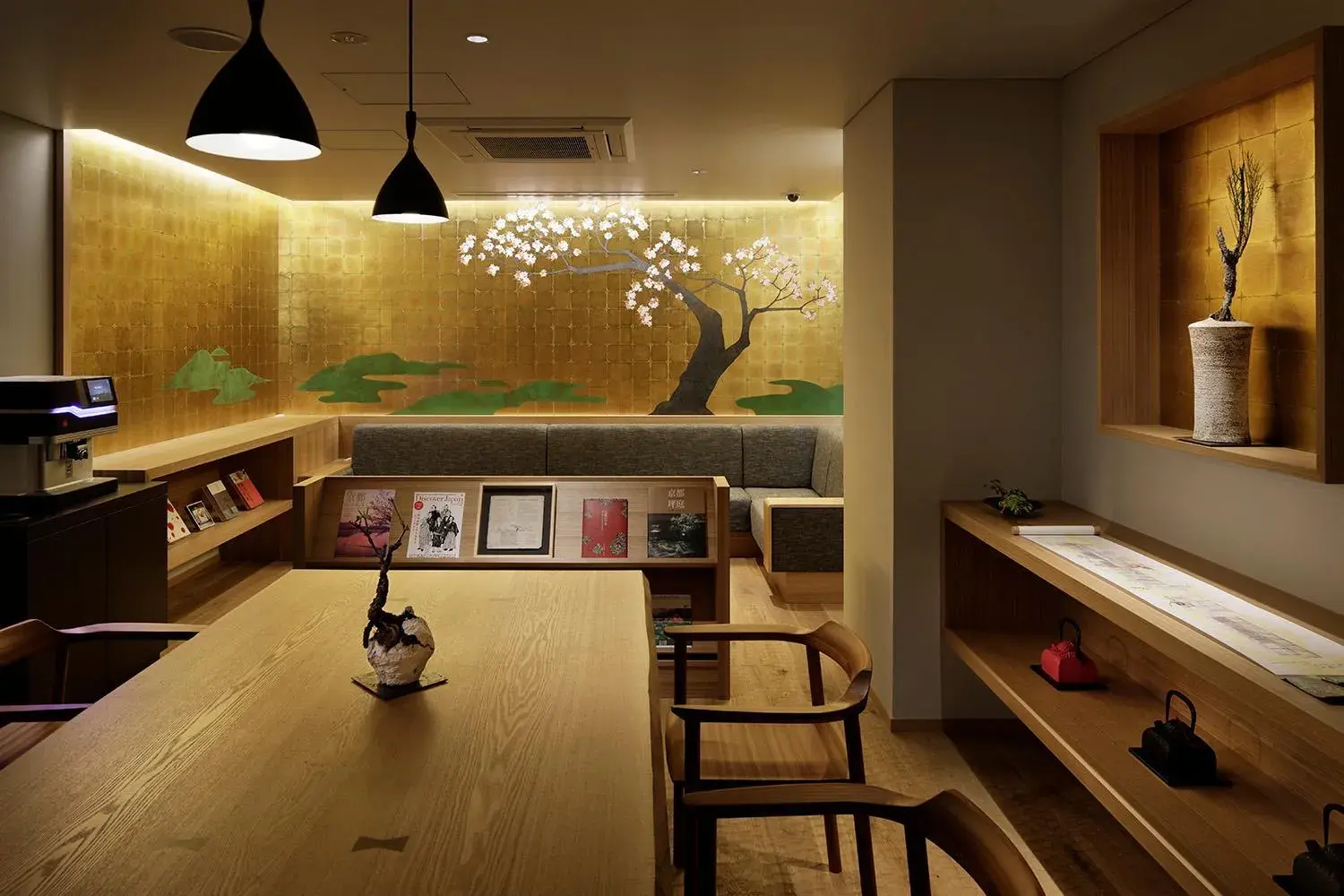 Communal lounge/ TV room, Restaurant/Places to Eat in Hotel Resol Kyoto Kawaramachi Sanjo
