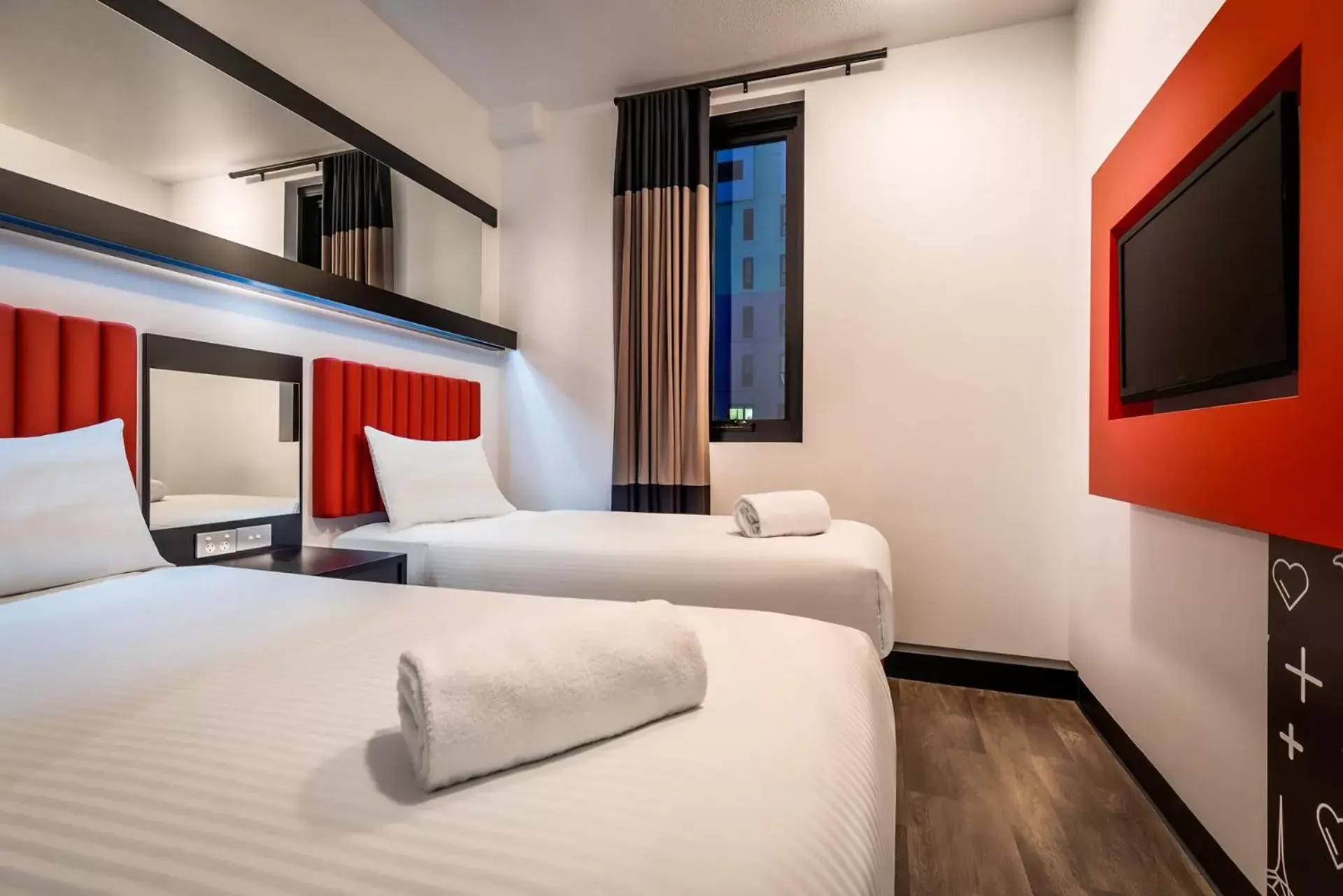 Bed in Essence Hotel Carlton Bed in Essence Hotel Carlton