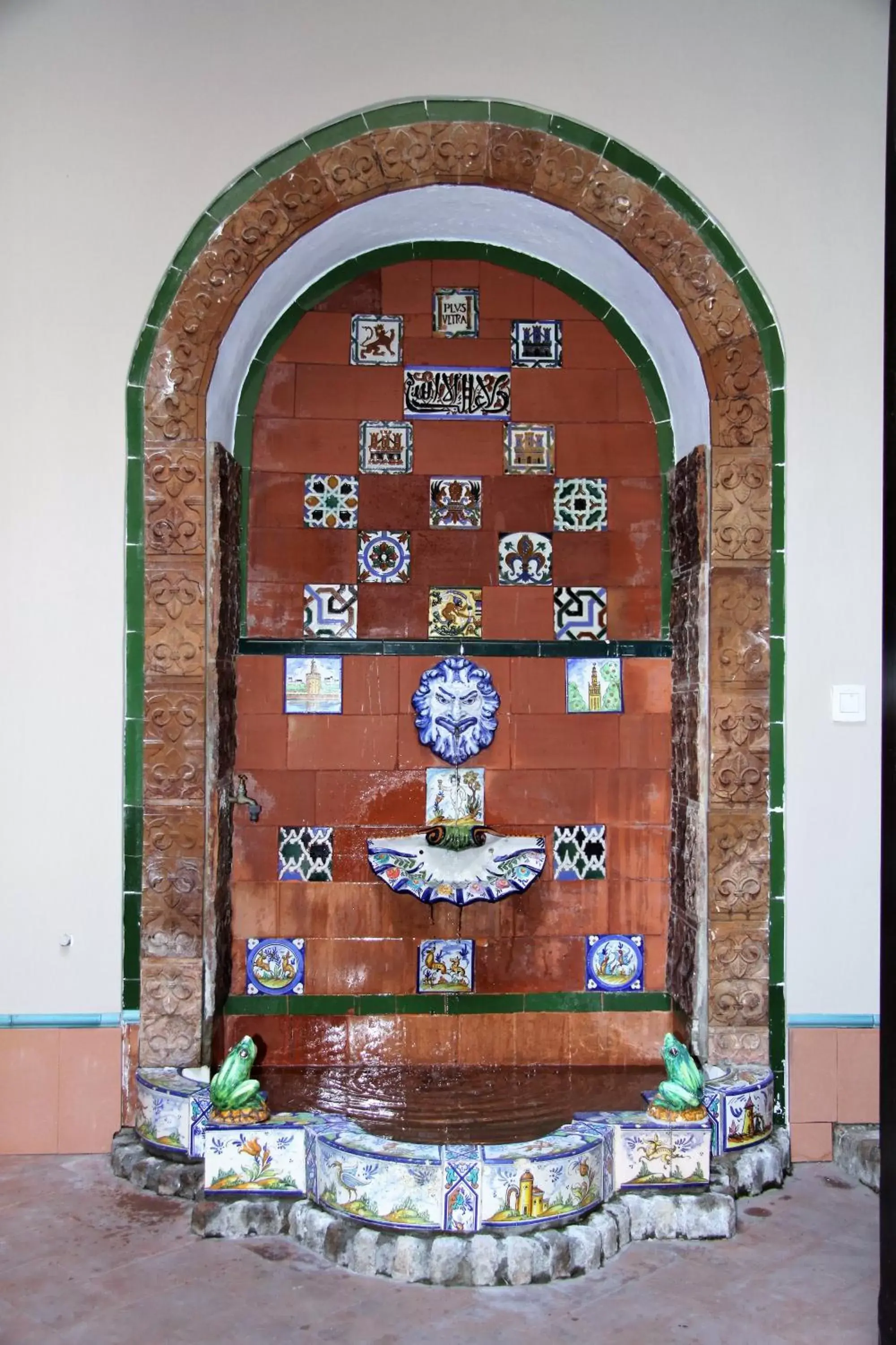 Decorative detail in Hotel Patio de las Cruces