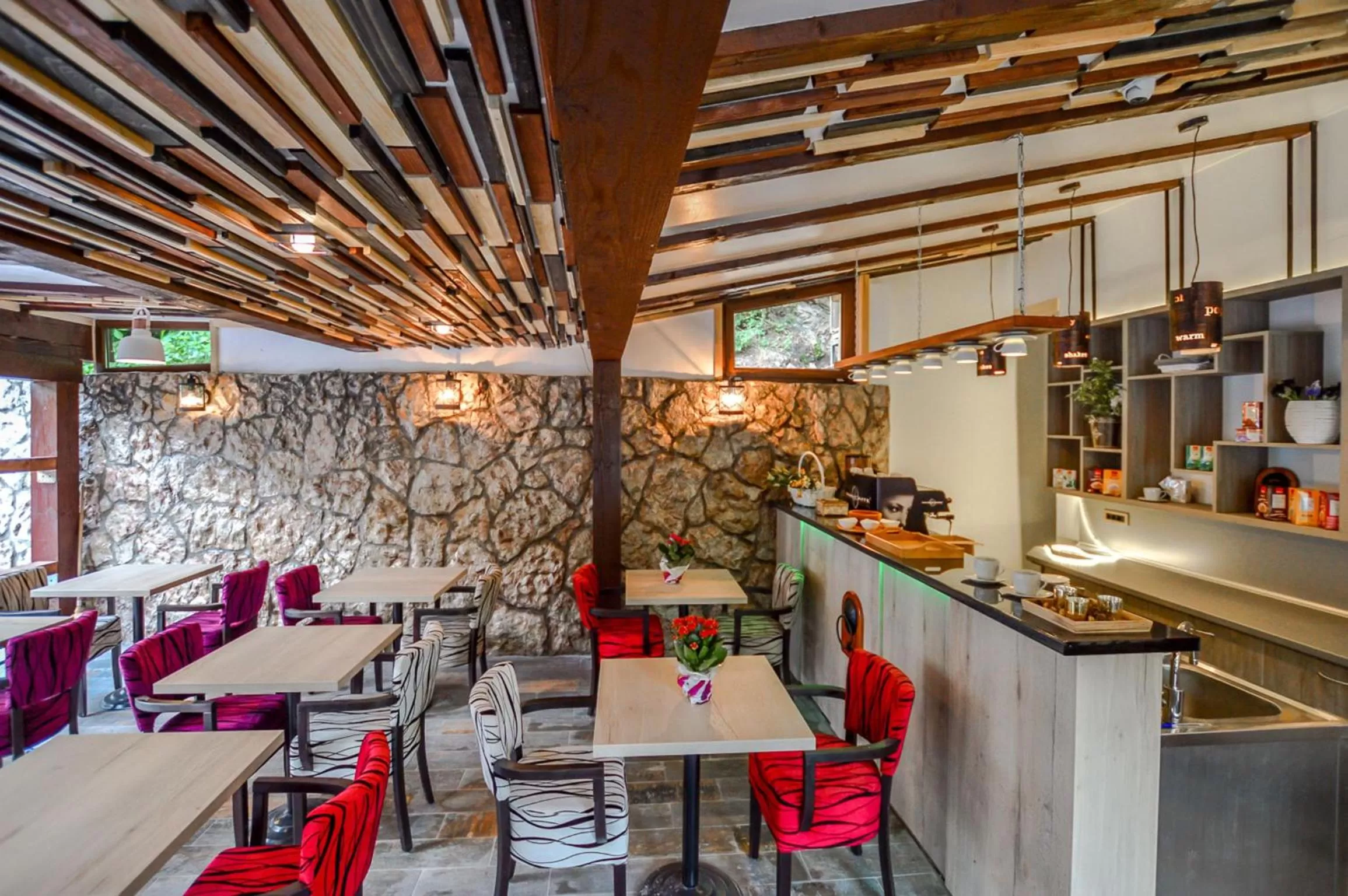 Restaurant/places to eat in Heritage Hotel Gate of Sarajevo