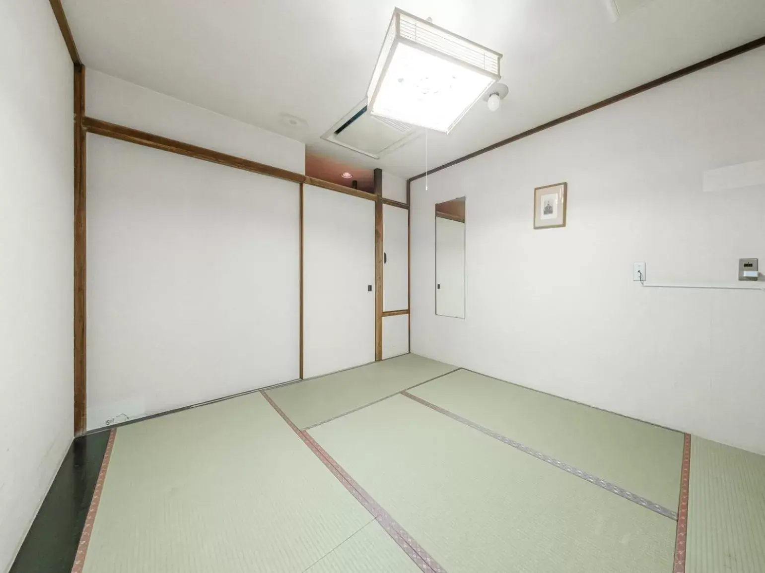 Photo of the whole room, Tennis/Squash in Tabist THE GREEN OTARU