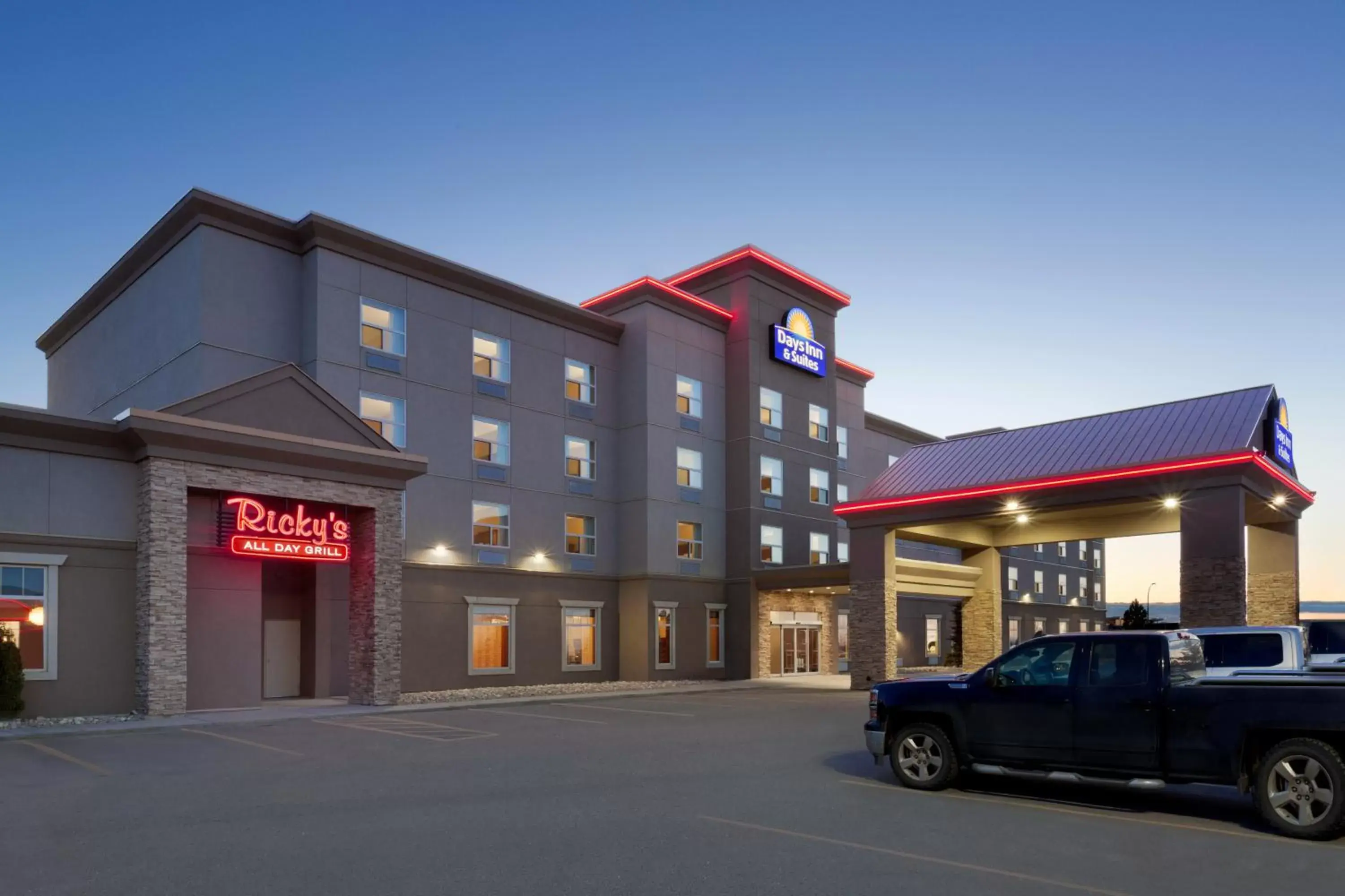 Facade/entrance, Property Building in Days Inn & Suites by Wyndham Edmonton Airport
