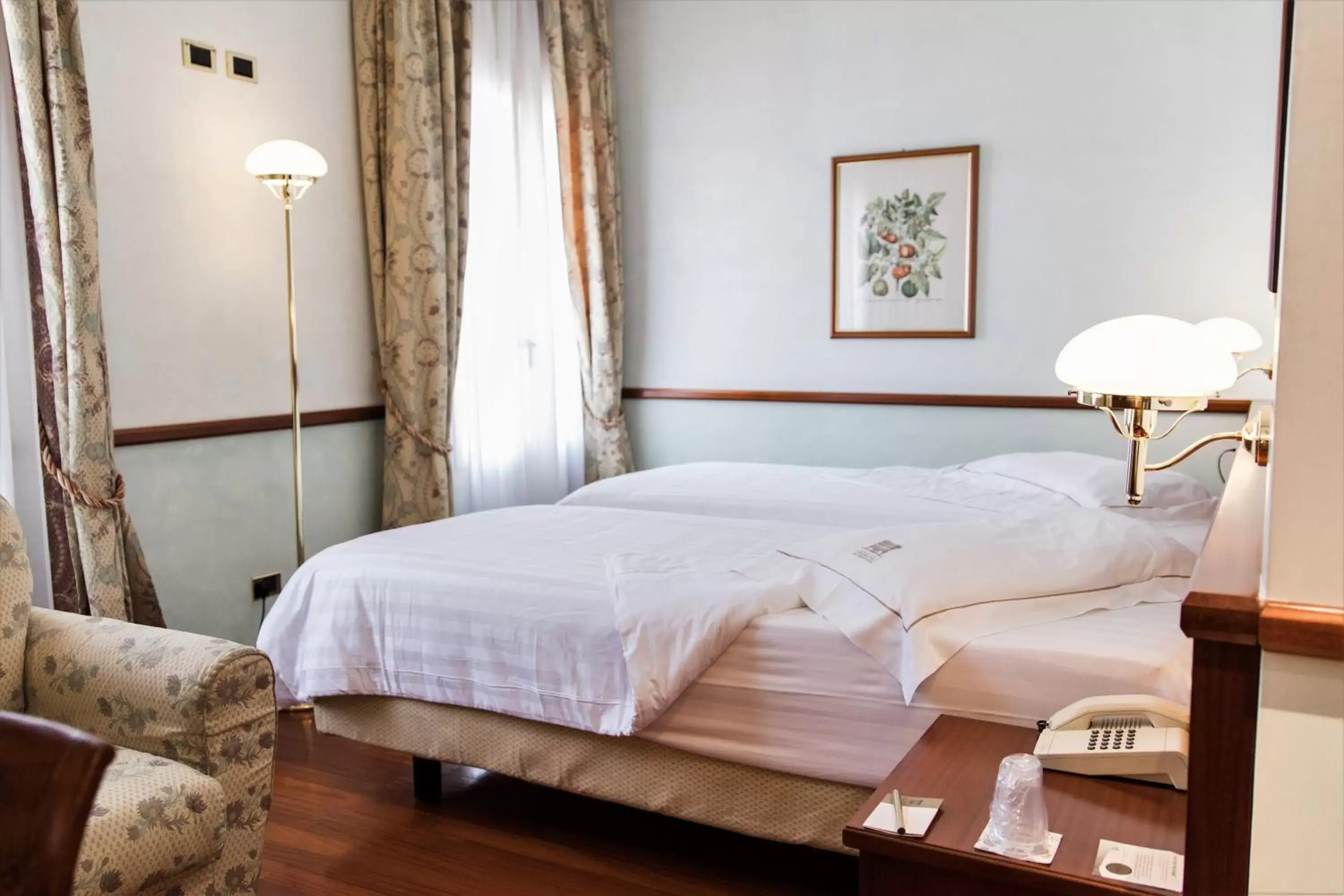 Photo of the whole room, Bed in Phi Hotel Dei Medaglioni