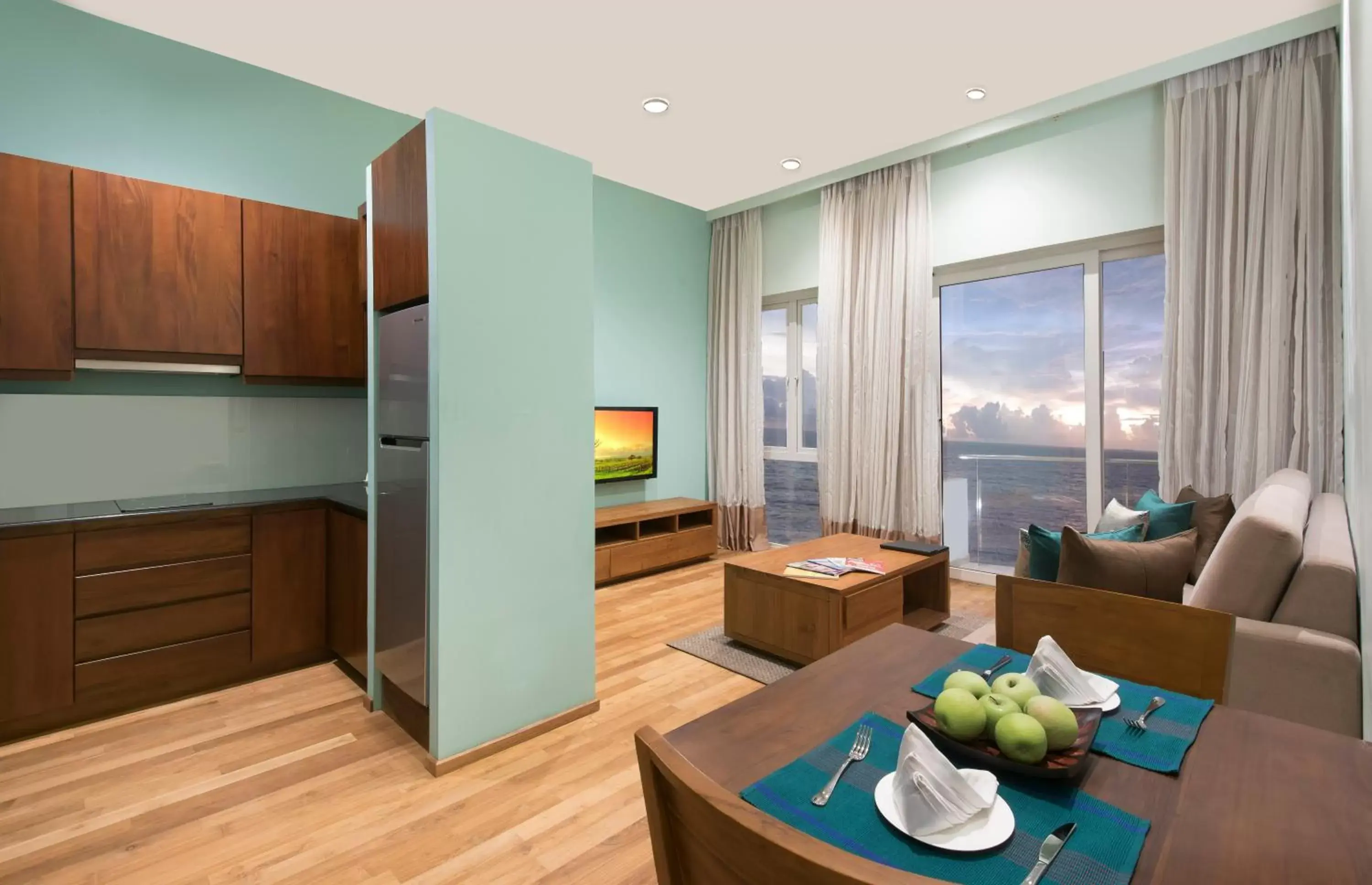 Living room in Ocean Edge Suites & Hotel Colombo