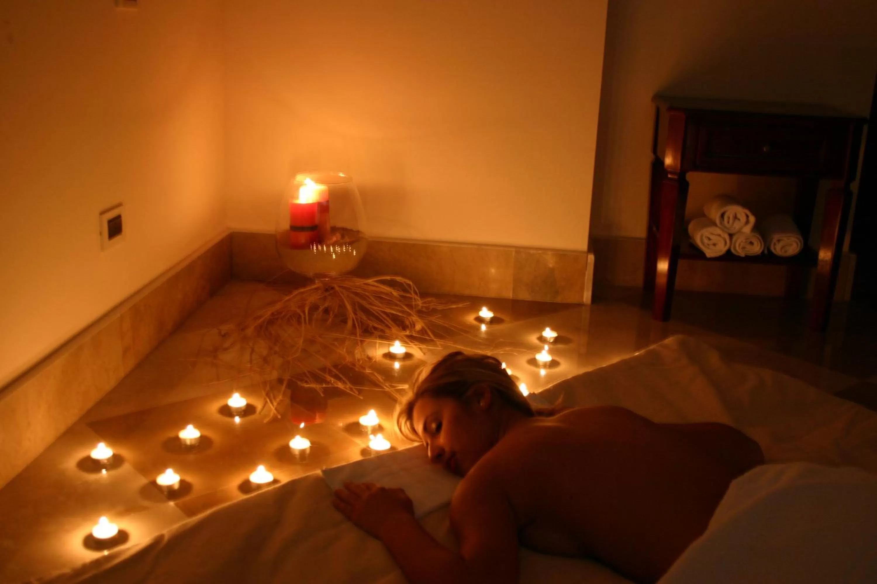 Massage, Bed in Grand Hotel Palace