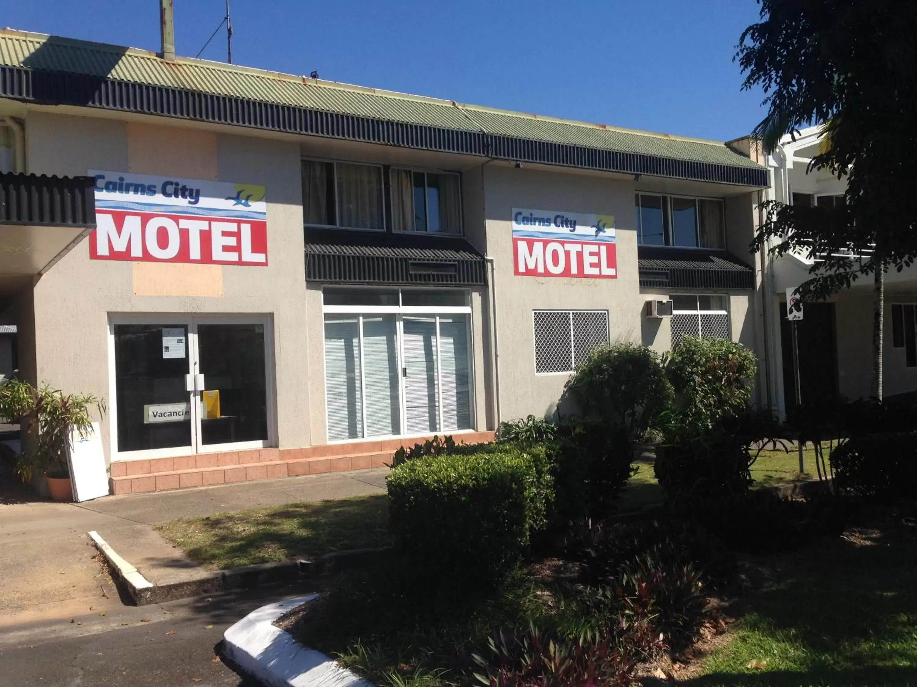 Facade/entrance, Property Building in Cairns City Motel