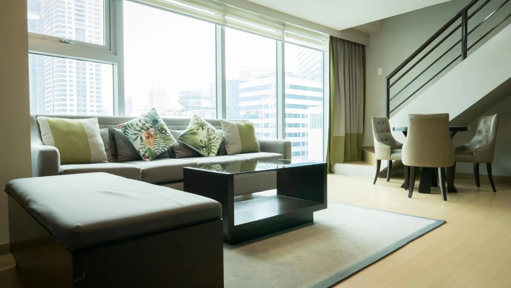 Living room in Avant Serviced Suites - Personal Concierge