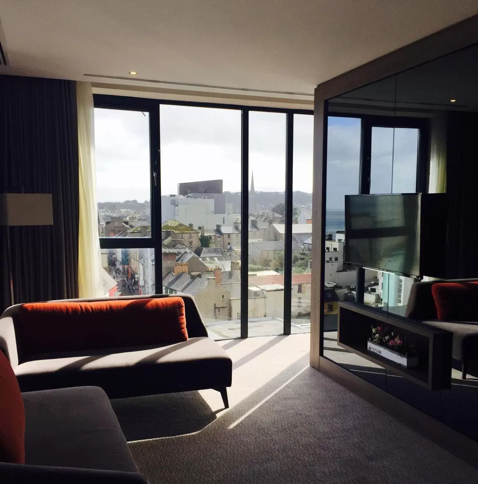 Living room, Seating Area in Clayton Whites Hotel