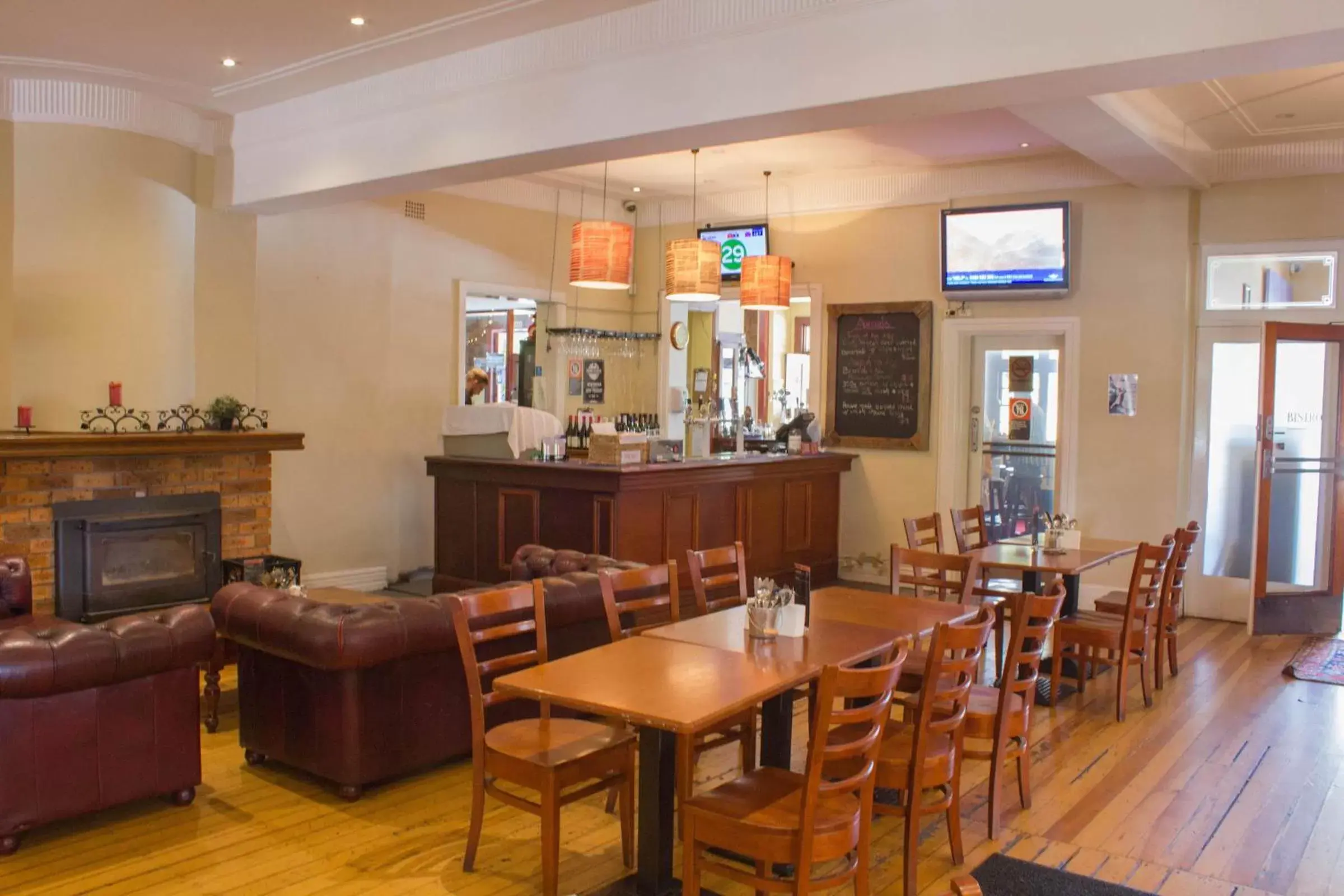 Restaurant/places to eat in Gardners Inn Hotel Restaurant/places to eat in Gardners Inn Hotel