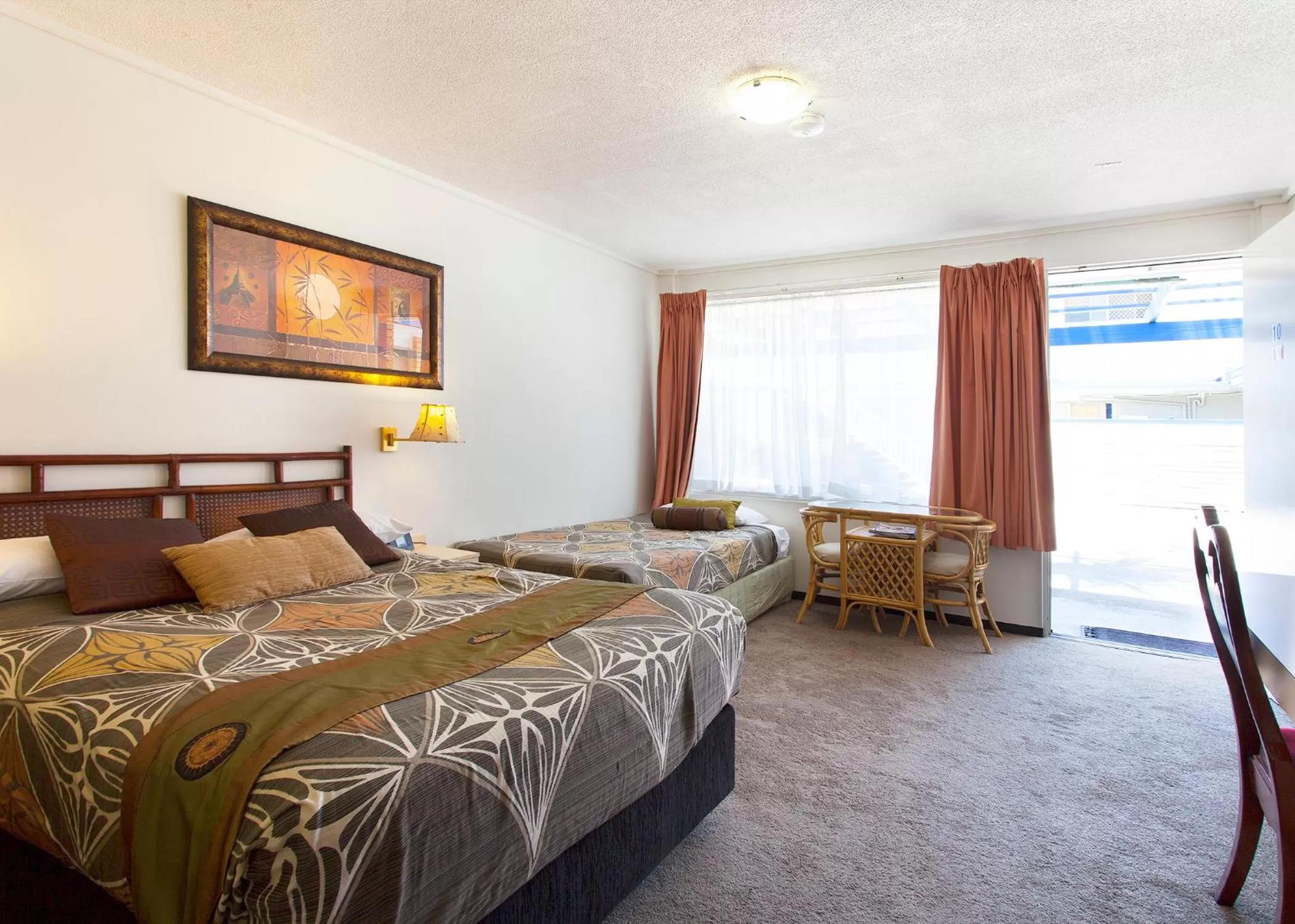 Bedroom, Bed in Raceways Motel