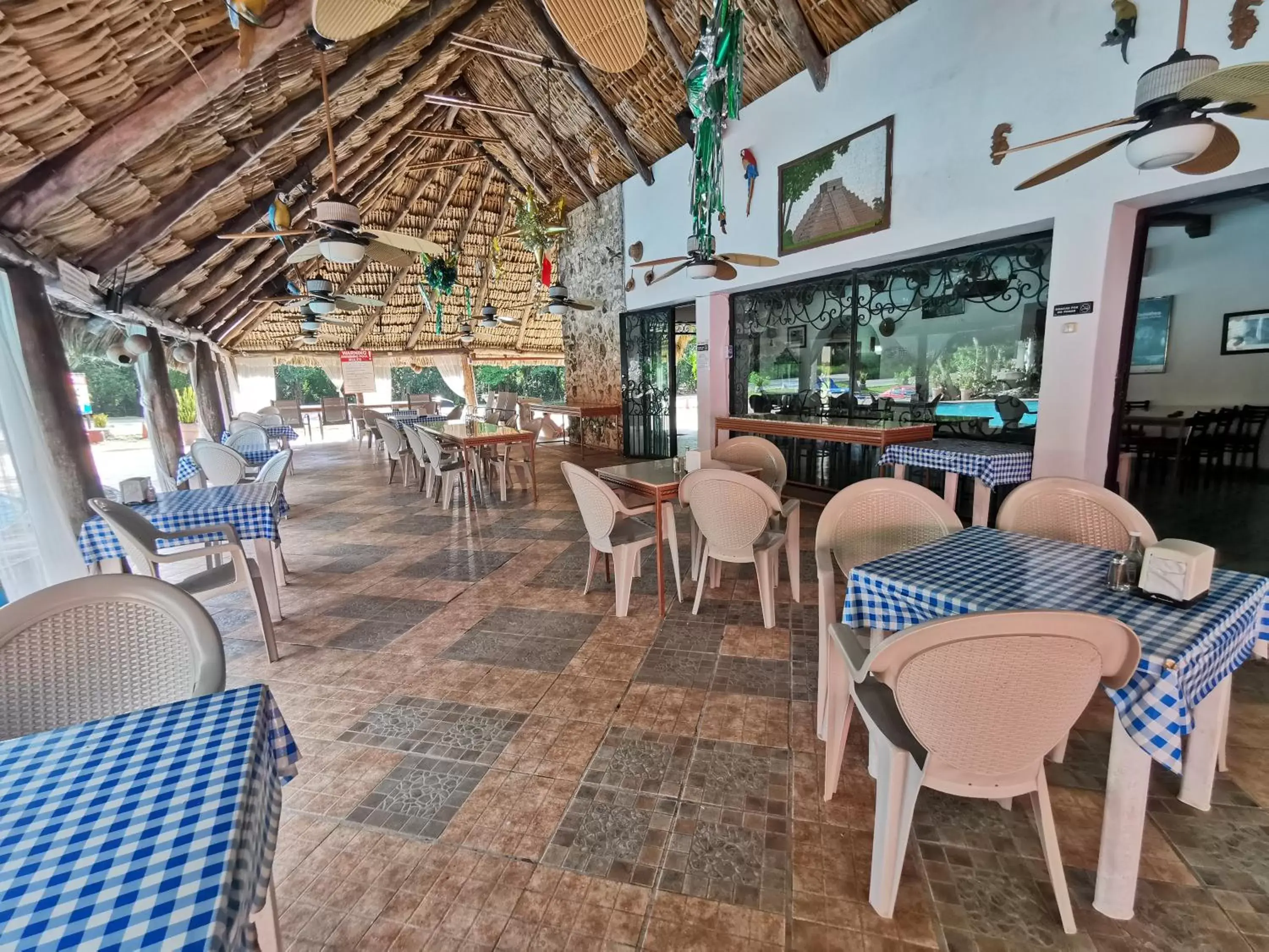 Restaurant/places to eat in Hotel Doralba Inn Chichen Restaurant/places to eat in Hotel Doralba Inn Chichen