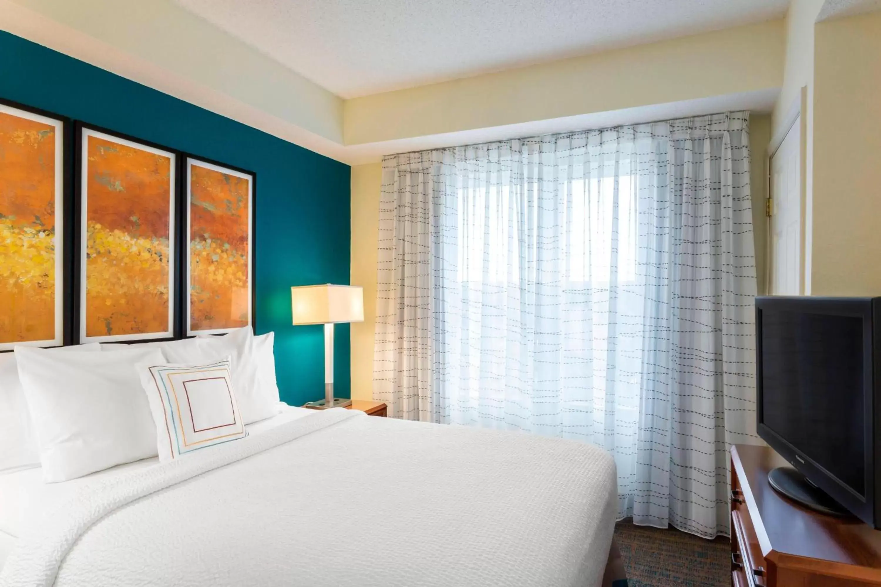 Bedroom, Bed in Residence Inn Louisville Northeast