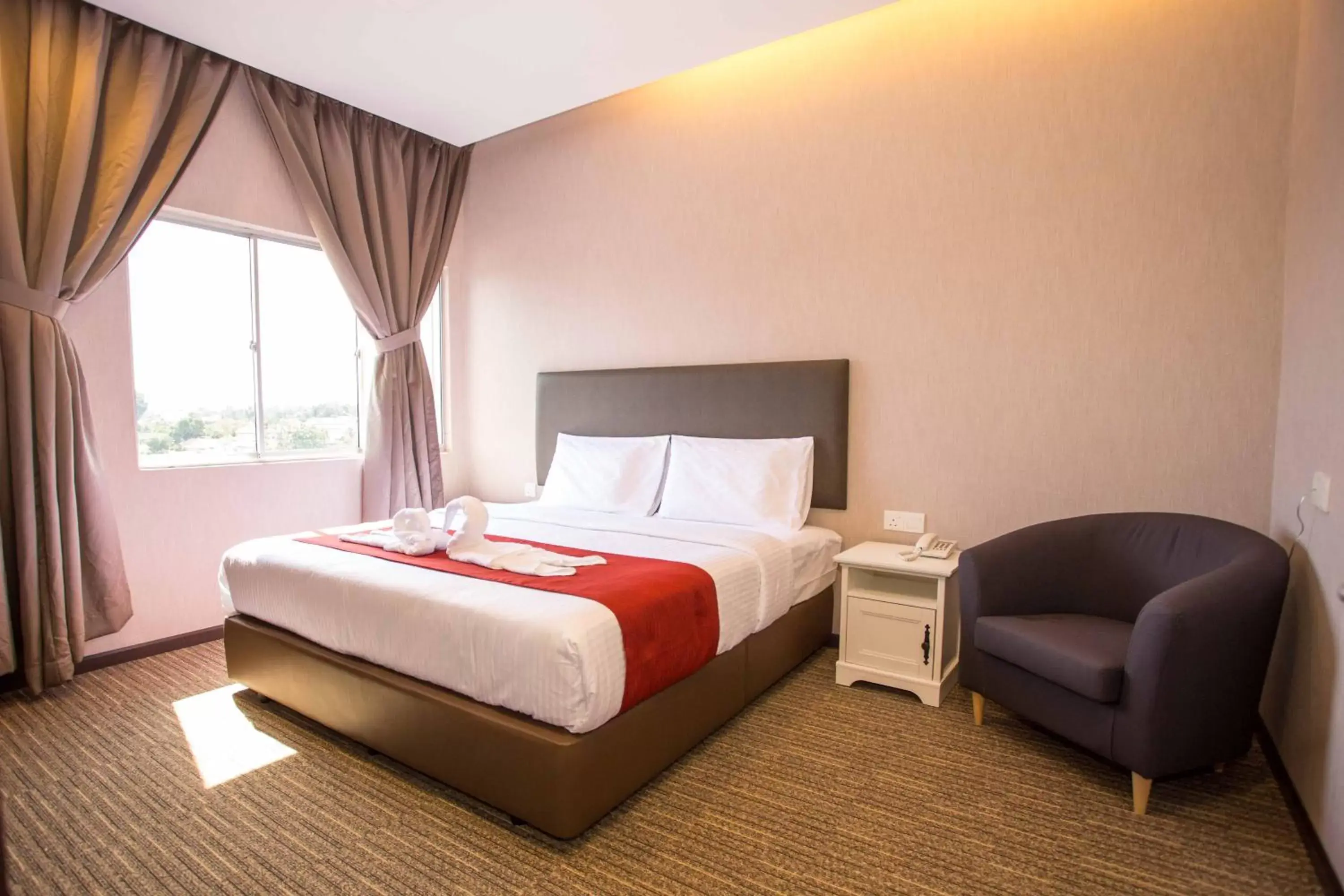 Photo of the whole room, Bed in Icon Hotel Segamat