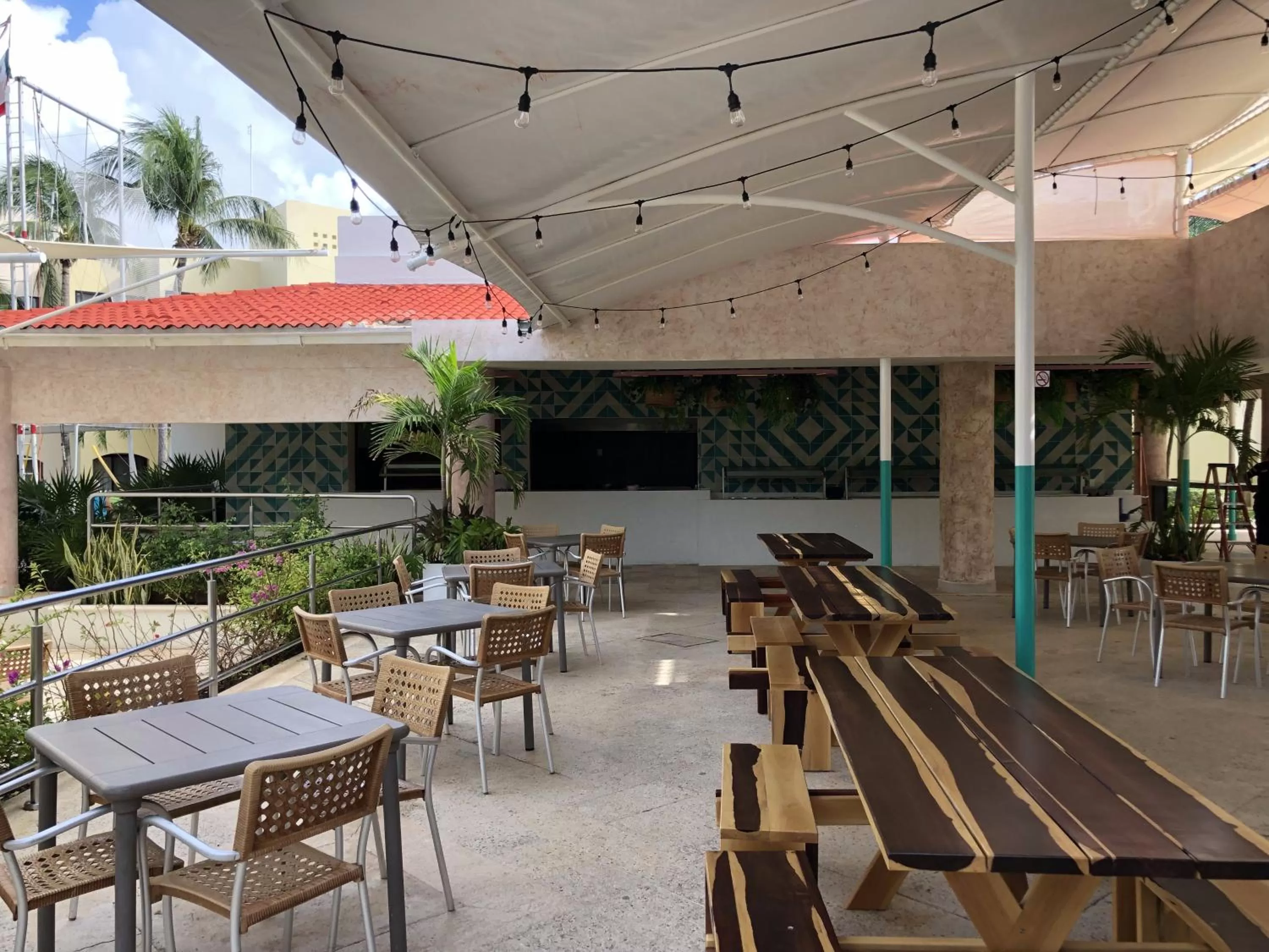 Restaurant/places to eat in Viva Maya by Wyndham, A Trademark All Inclusive Resort