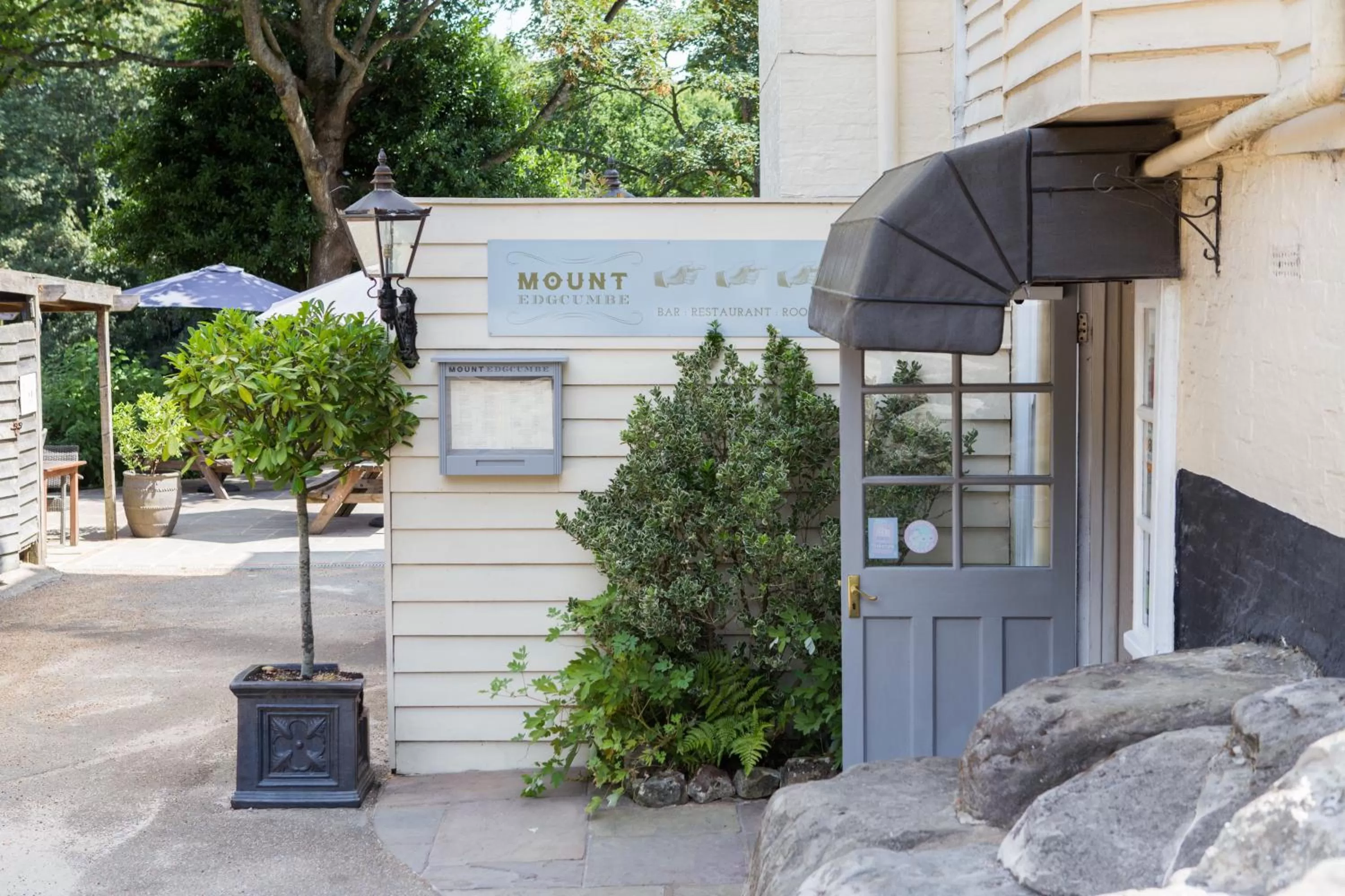 Property building in Mount Edgcumbe