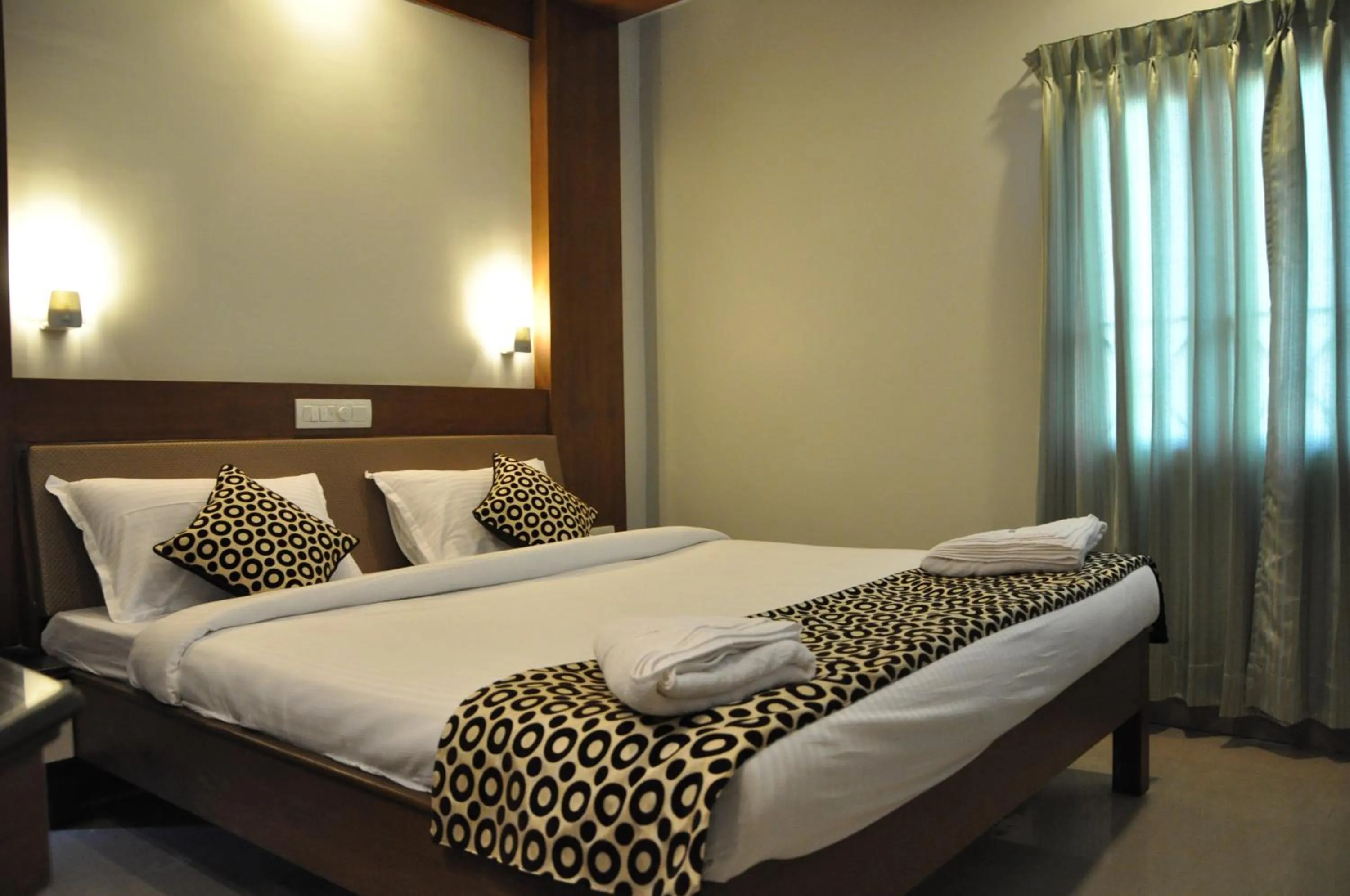 Photo of the whole room, Bed in Hotel The Nook