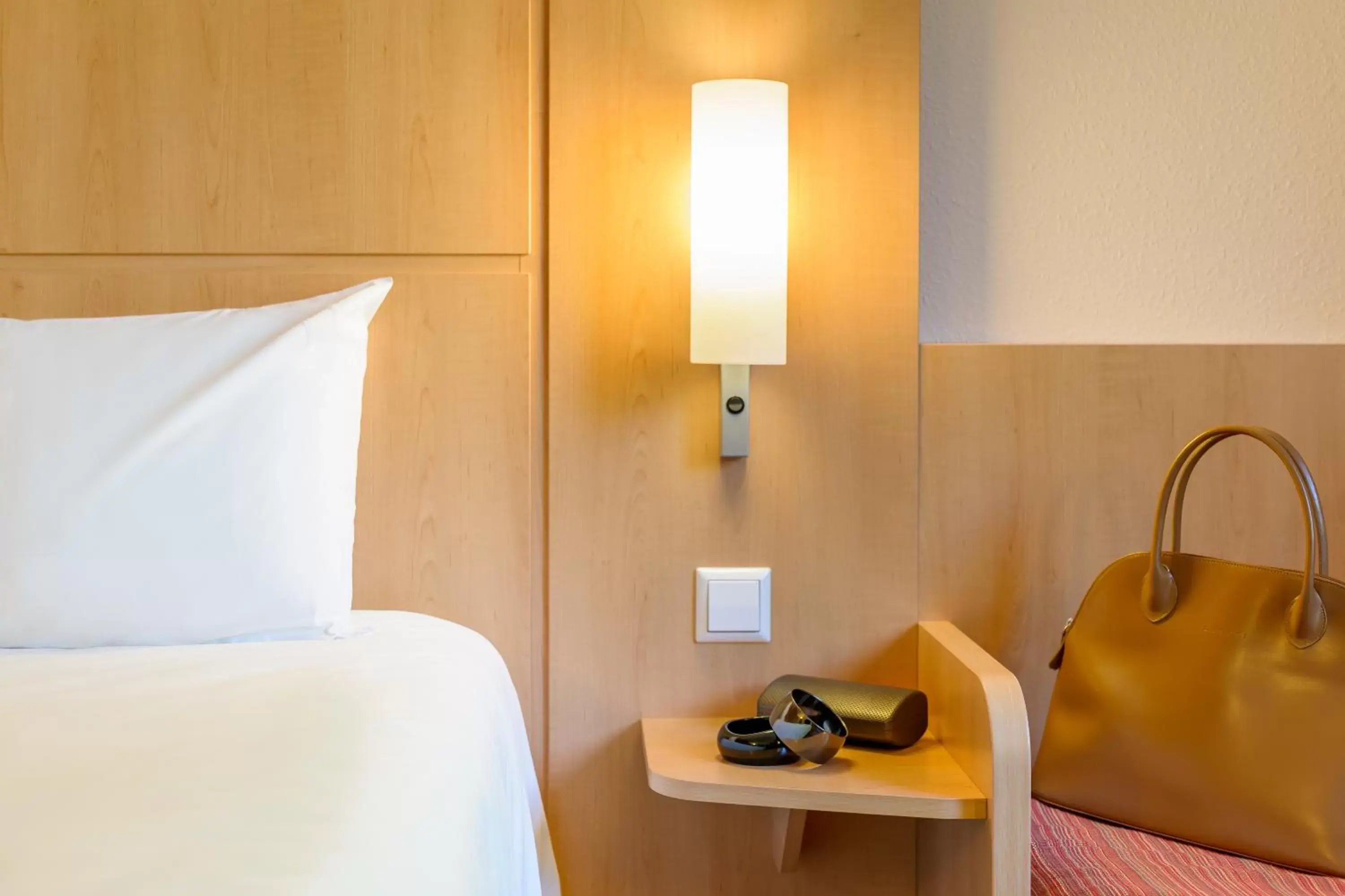 Photo of the whole room, Bed in ibis Konstanz Photo of the whole room, Bed in ibis Konstanz