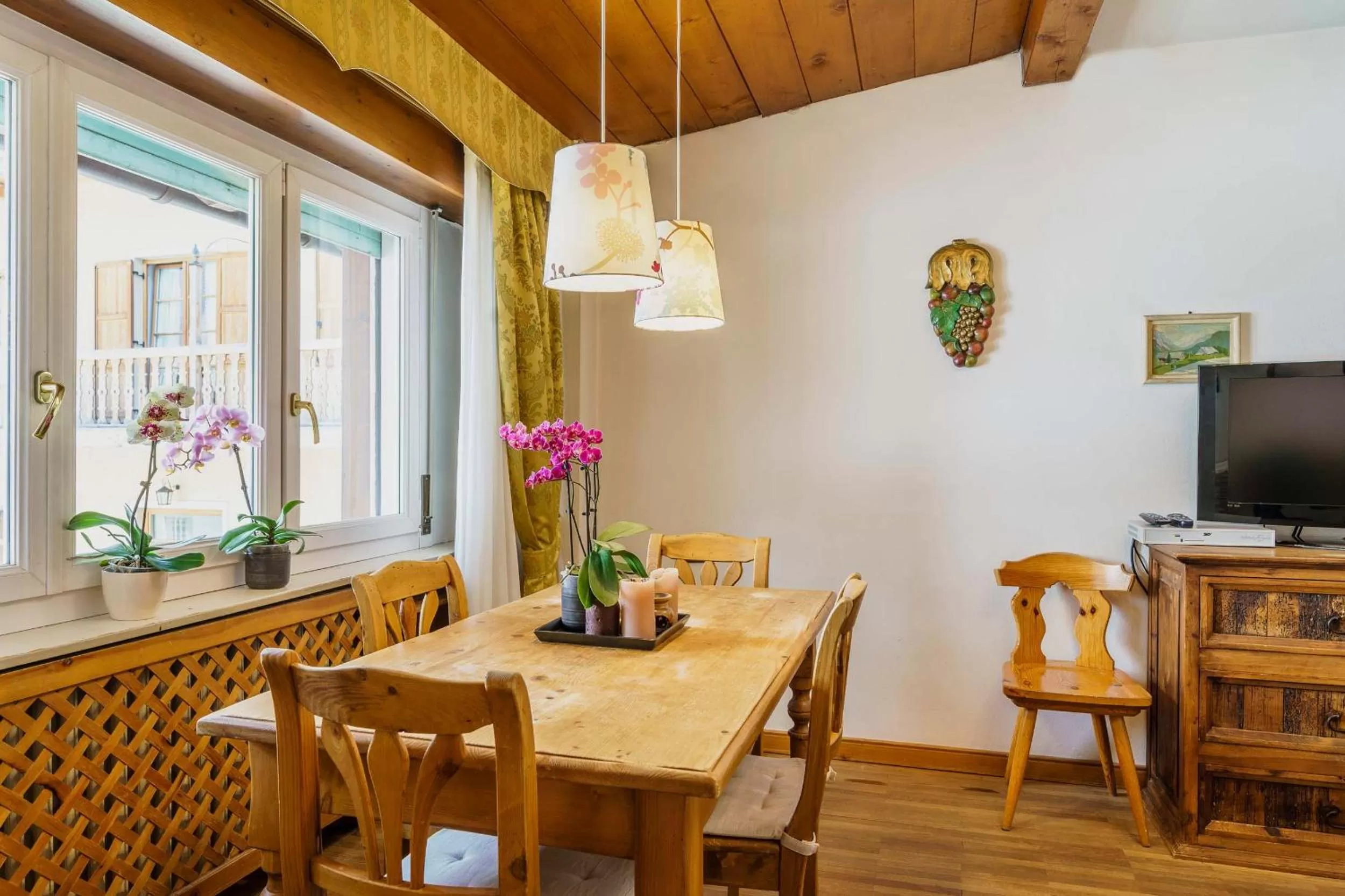 Seating area in Hotel Aquila