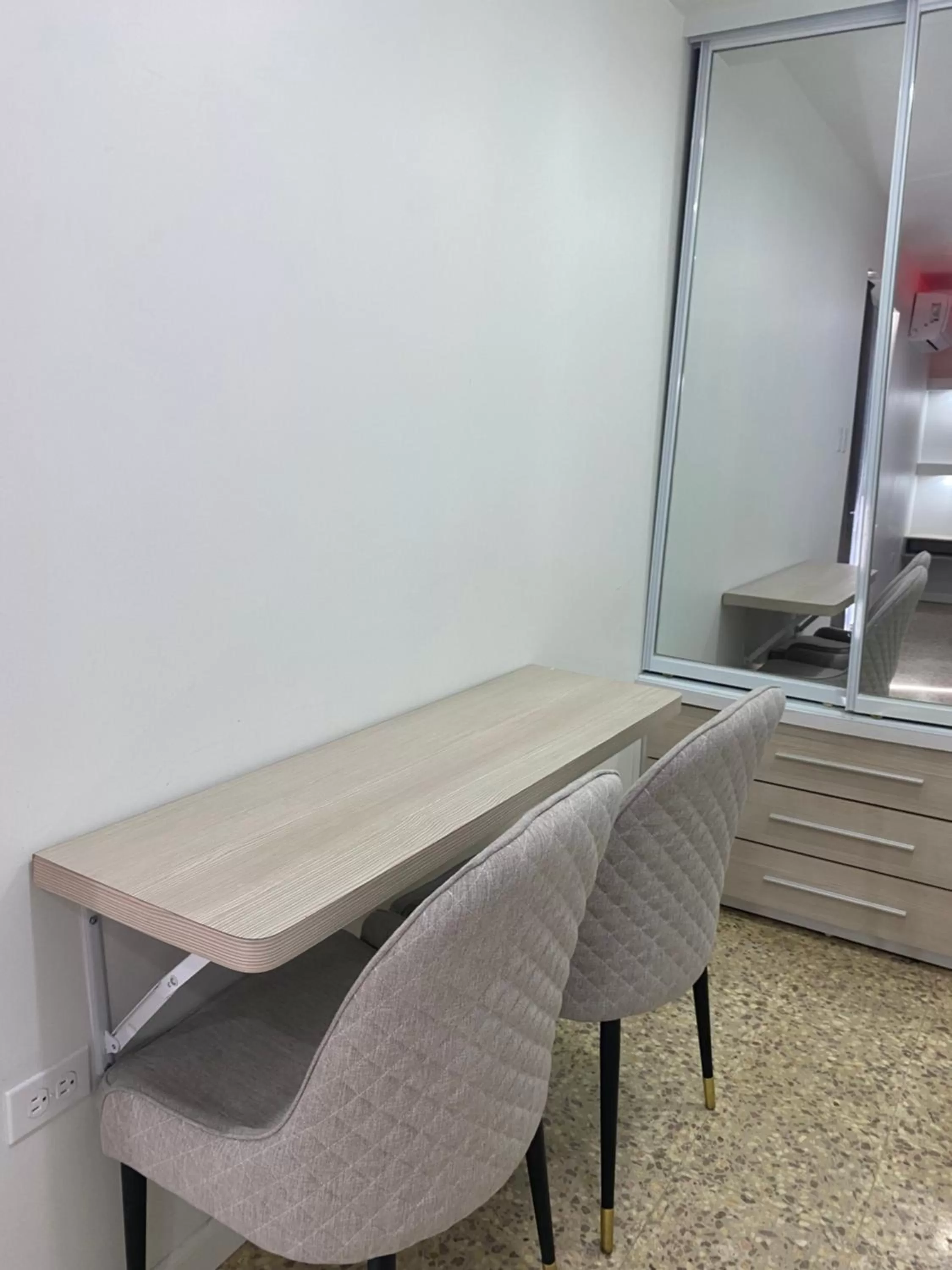 Dining area in Itza-Bella Suites