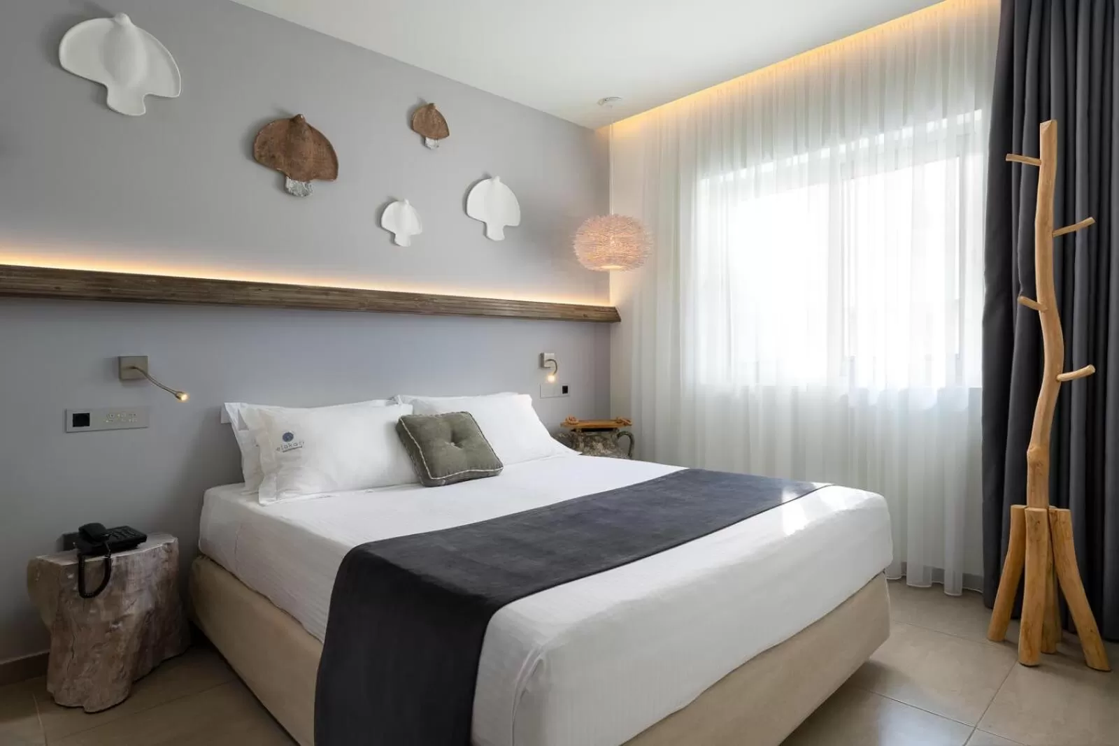 Bed in Elakati Luxury Boutique Hotel - Adults Only