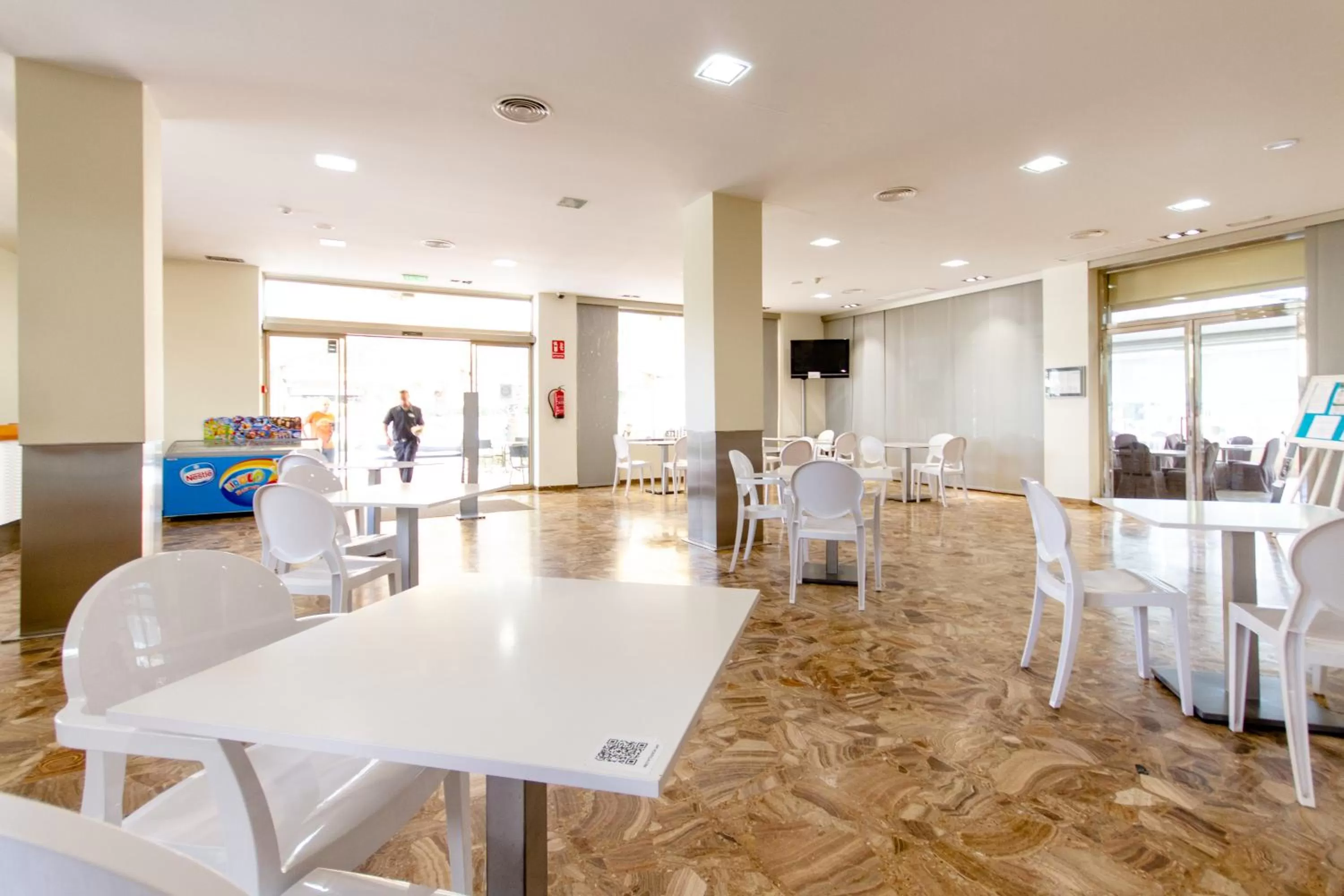 Property building in Hotel Castilla Alicante