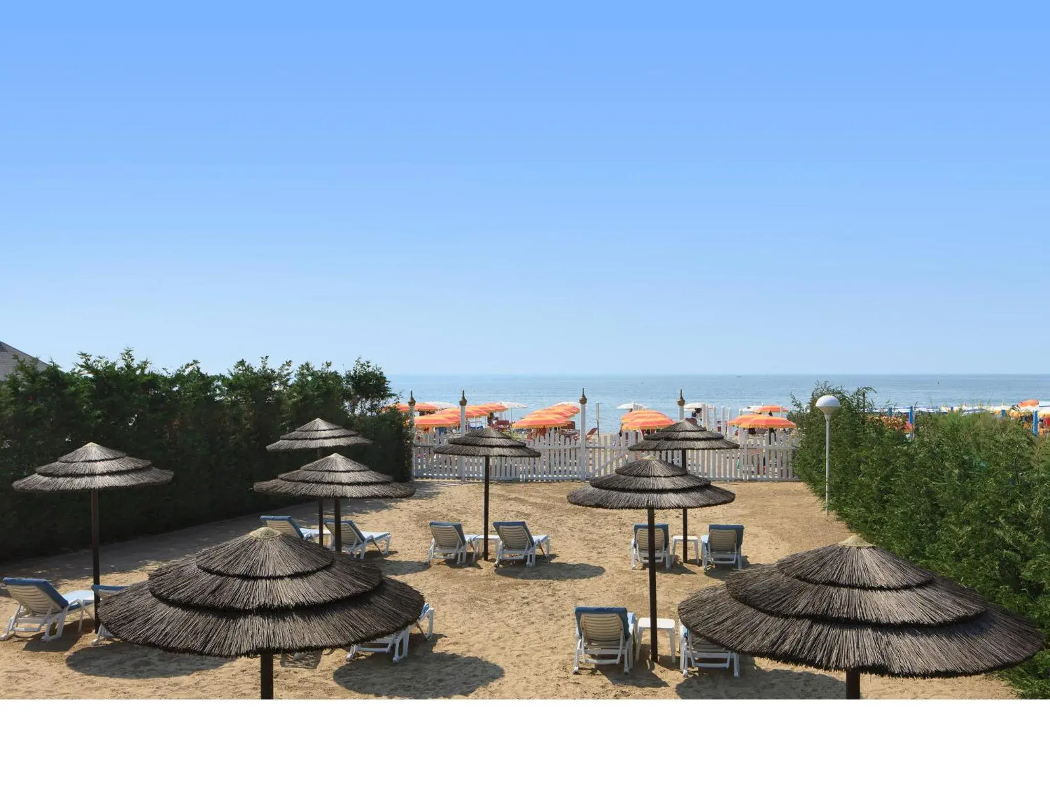 Beach in Hotel Gallia & Resort