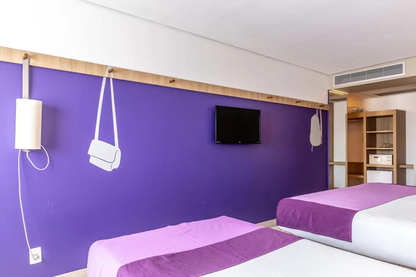 Photo of the whole room, Bed in Iu-á Hotel