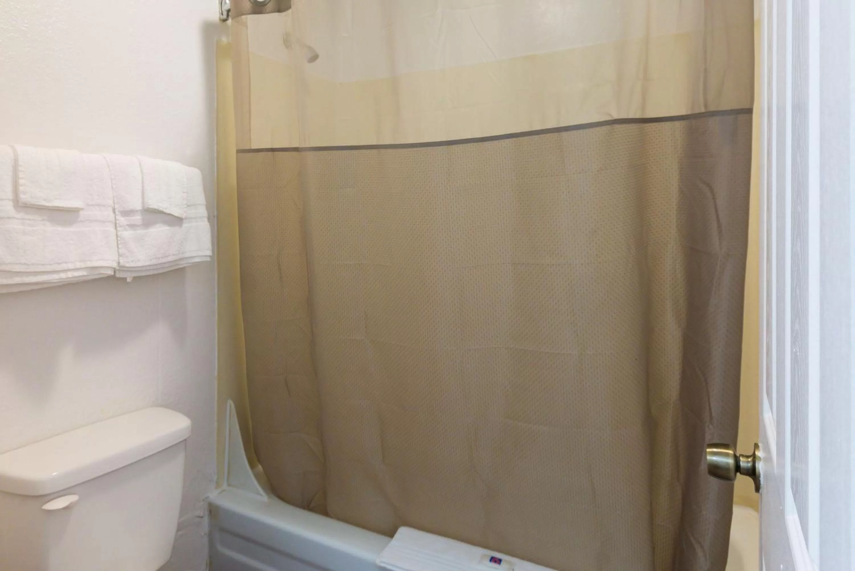 Toilet in Motel 6-Parkersburg, WV