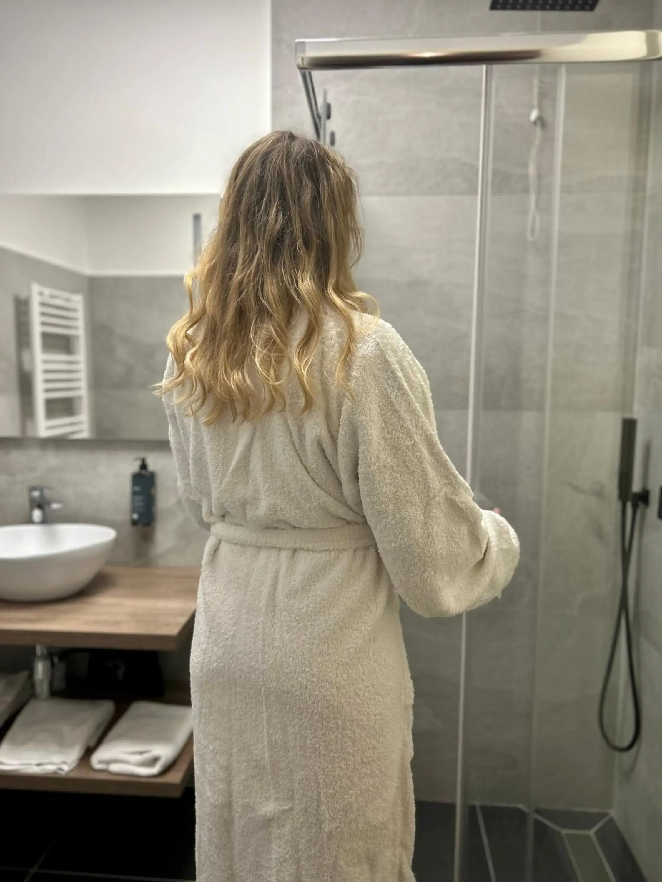 Shower, Bathroom in Hotel Paradiso Como