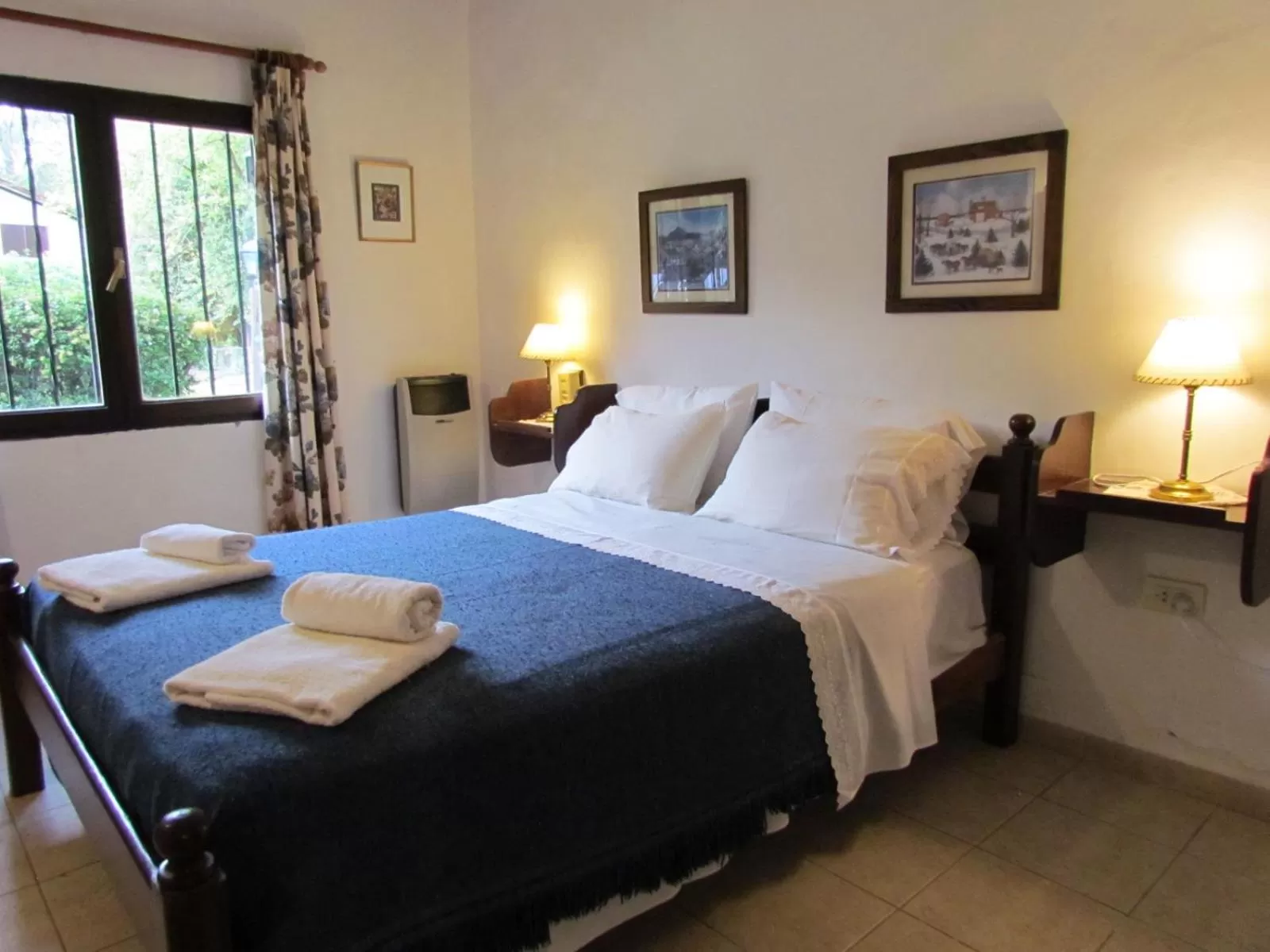 Bed in La Posada de Akasha