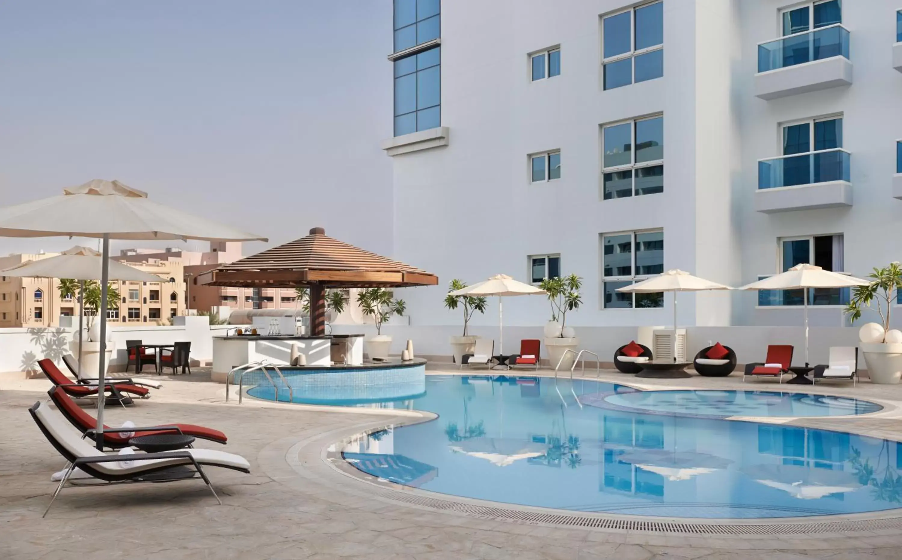 Property building, Swimming Pool in Hyatt Place Dubai Jumeirah Residences