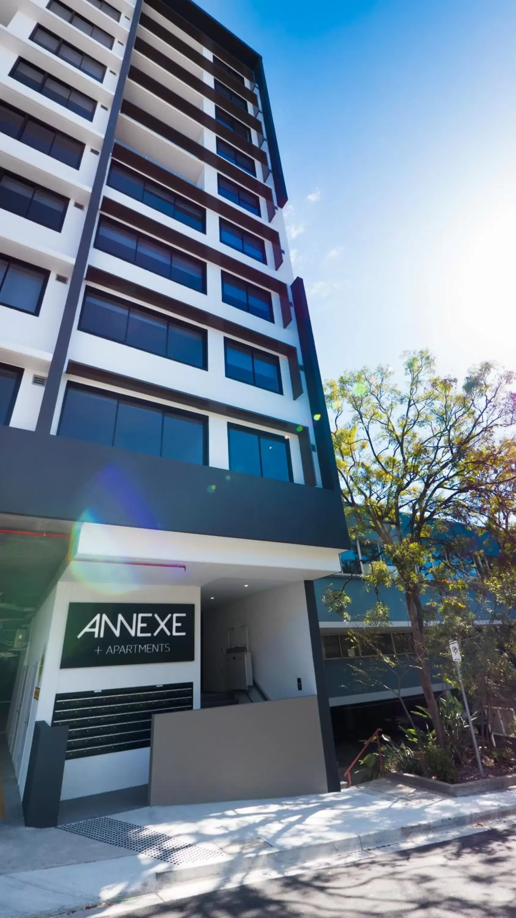 Facade/Entrance in Annexe Apartments