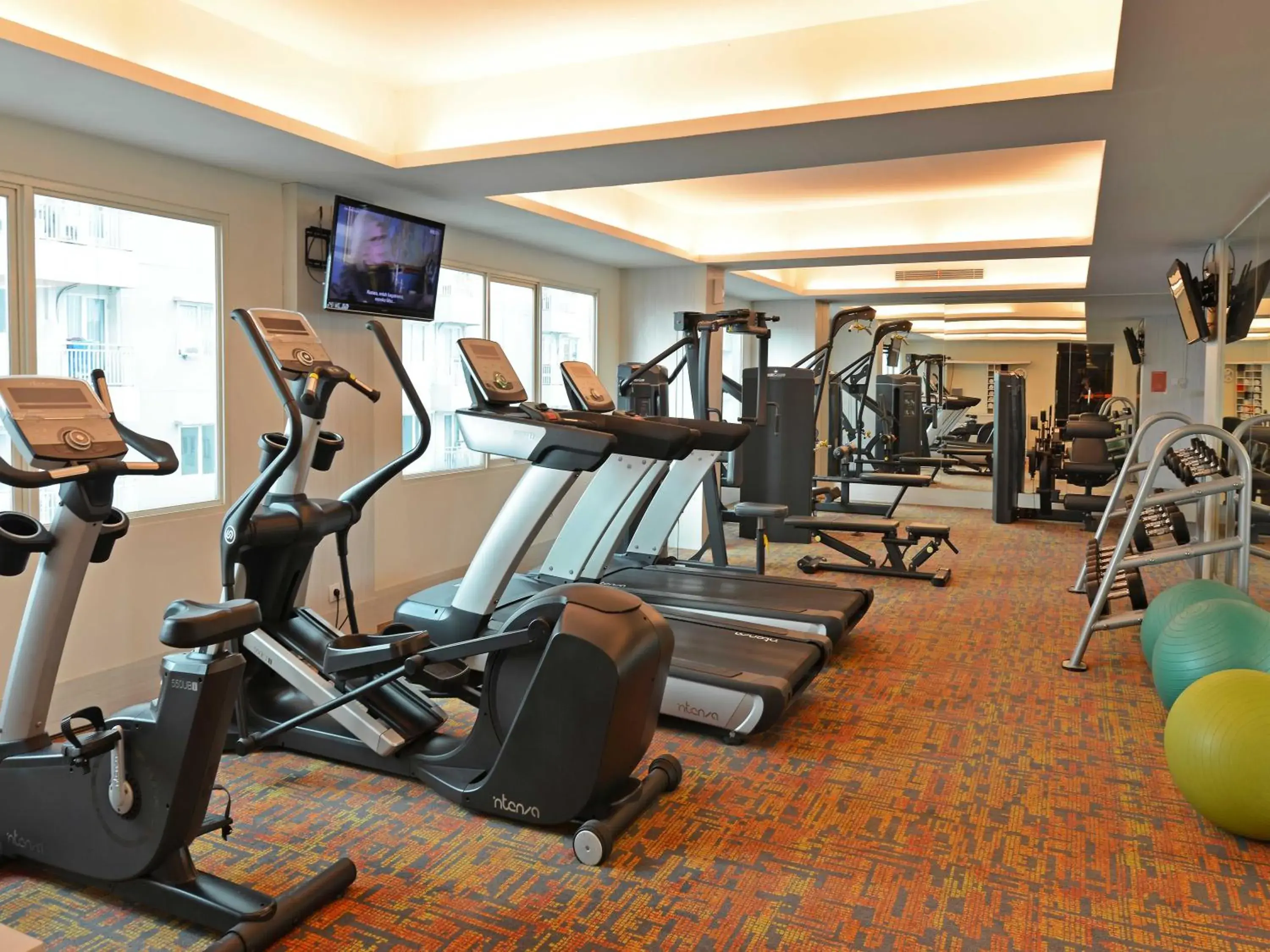 Fitness Center/Facilities in Harris Hotel And Conventions Ciumbuleuit - Bandung