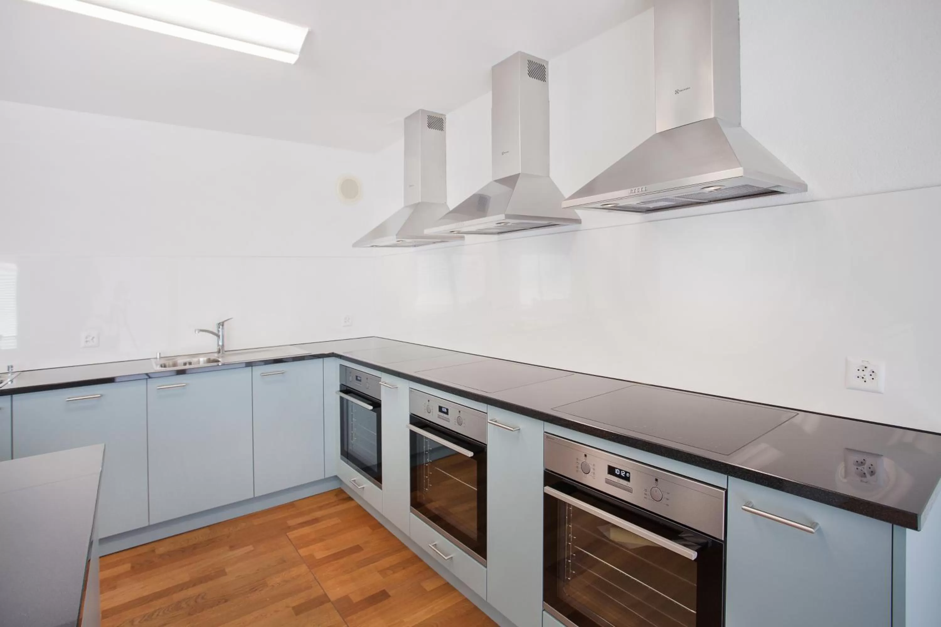 Communal kitchen, Kitchen/Kitchenette in GUESTHOUSE ZURZACH - Self Check-in